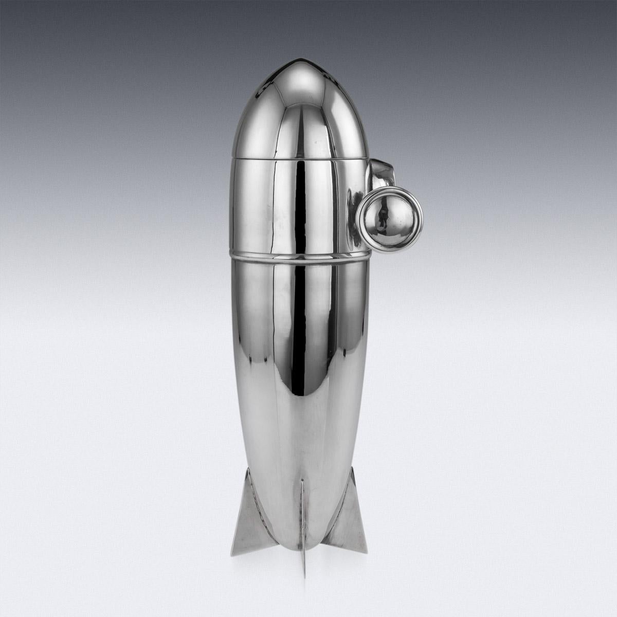 20th Century Art Deco Silver Plated Zeppelin Cocktail Shaker In Good Condition In Royal Tunbridge Wells, Kent