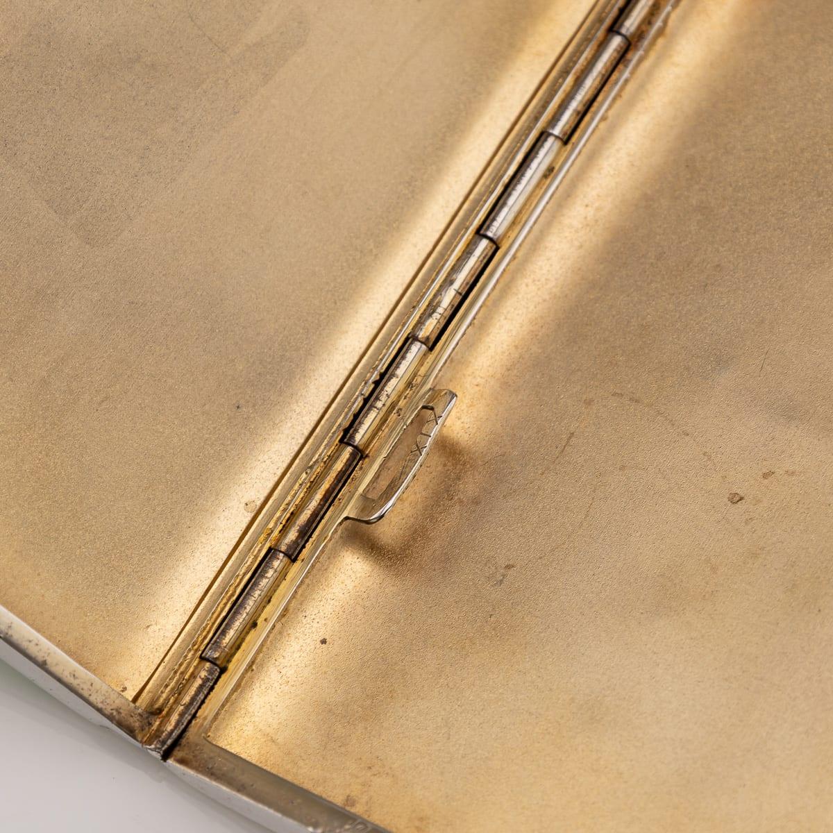 20. Jahrhundert Art Deco Massiv Silber & Guilloche Emaille Zigarettenetui c.1929 im Angebot 3