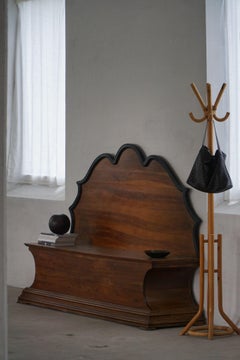 20th Century  Art Deco Storage Bench in Nutwood, By a Danish Cabinetmaker