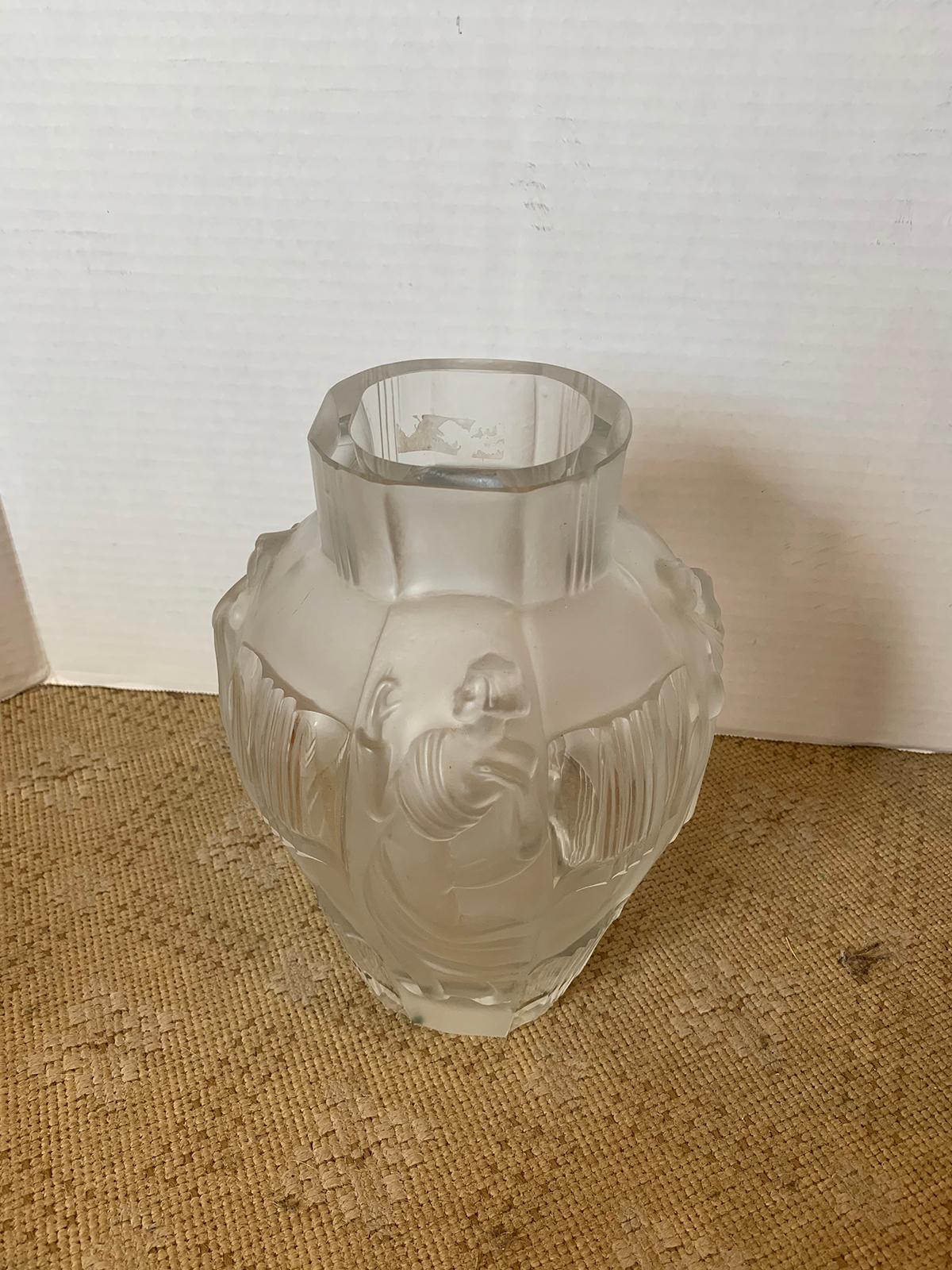 20th Century Art Deco Style Glass Vase For Sale 7