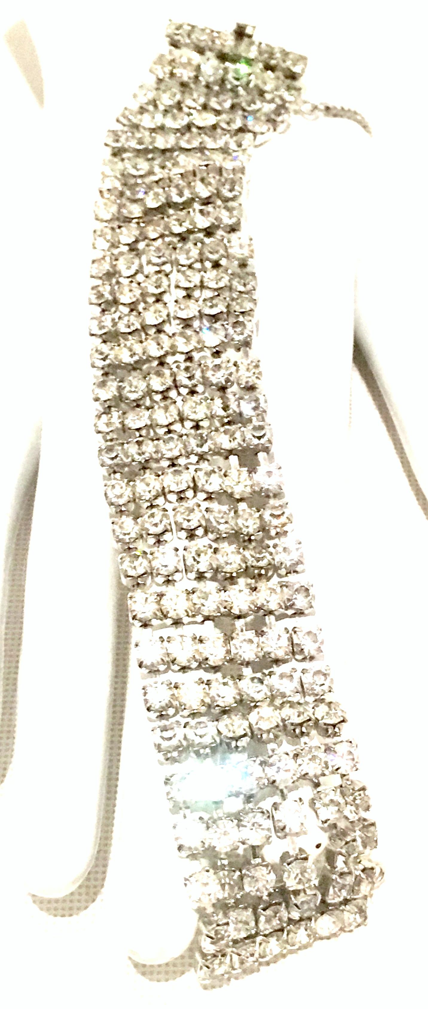 20th Century Art Deco Style Silver & Austrian Crystal Link Bracelet For Sale 1
