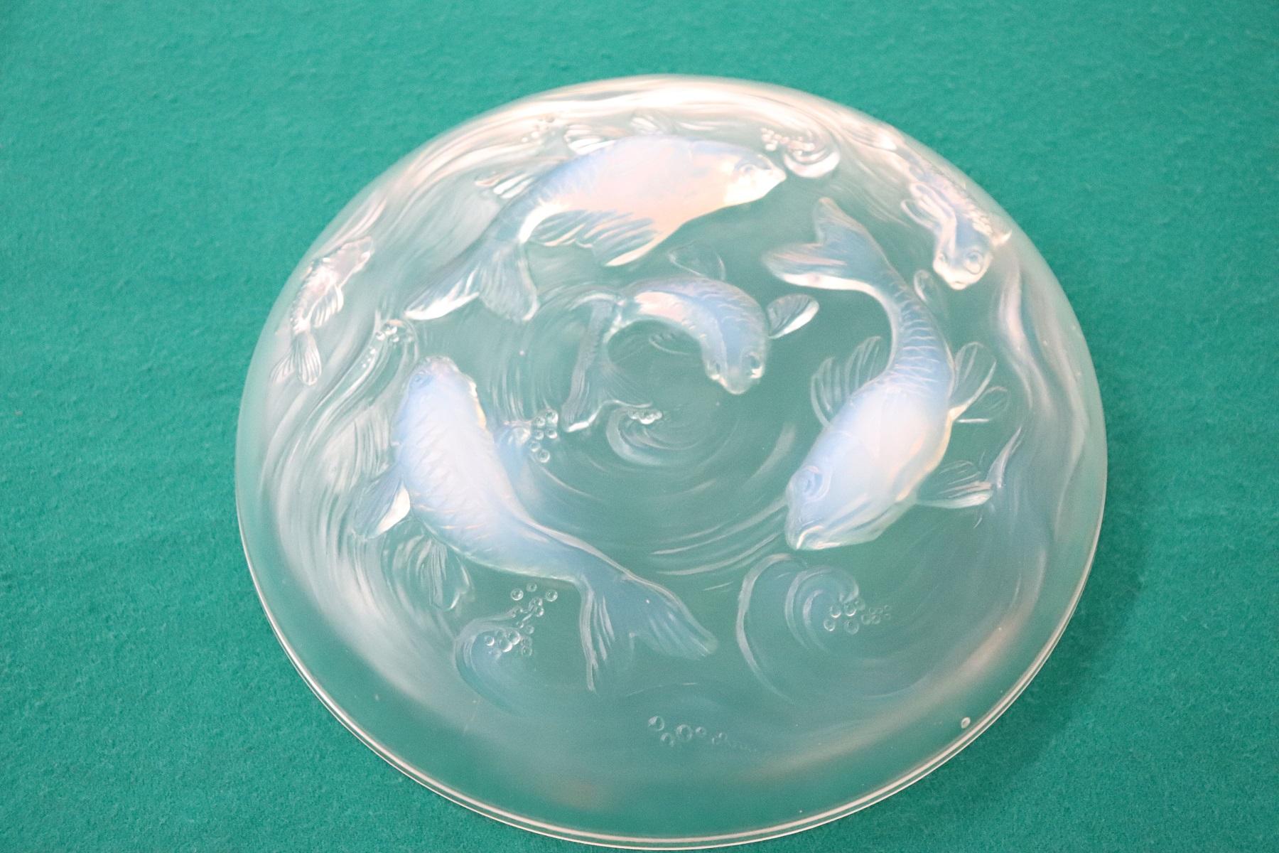 Early 20th Century 20th Century Art Deco Verlys Glass French Plate in Transparent Color with Fishes