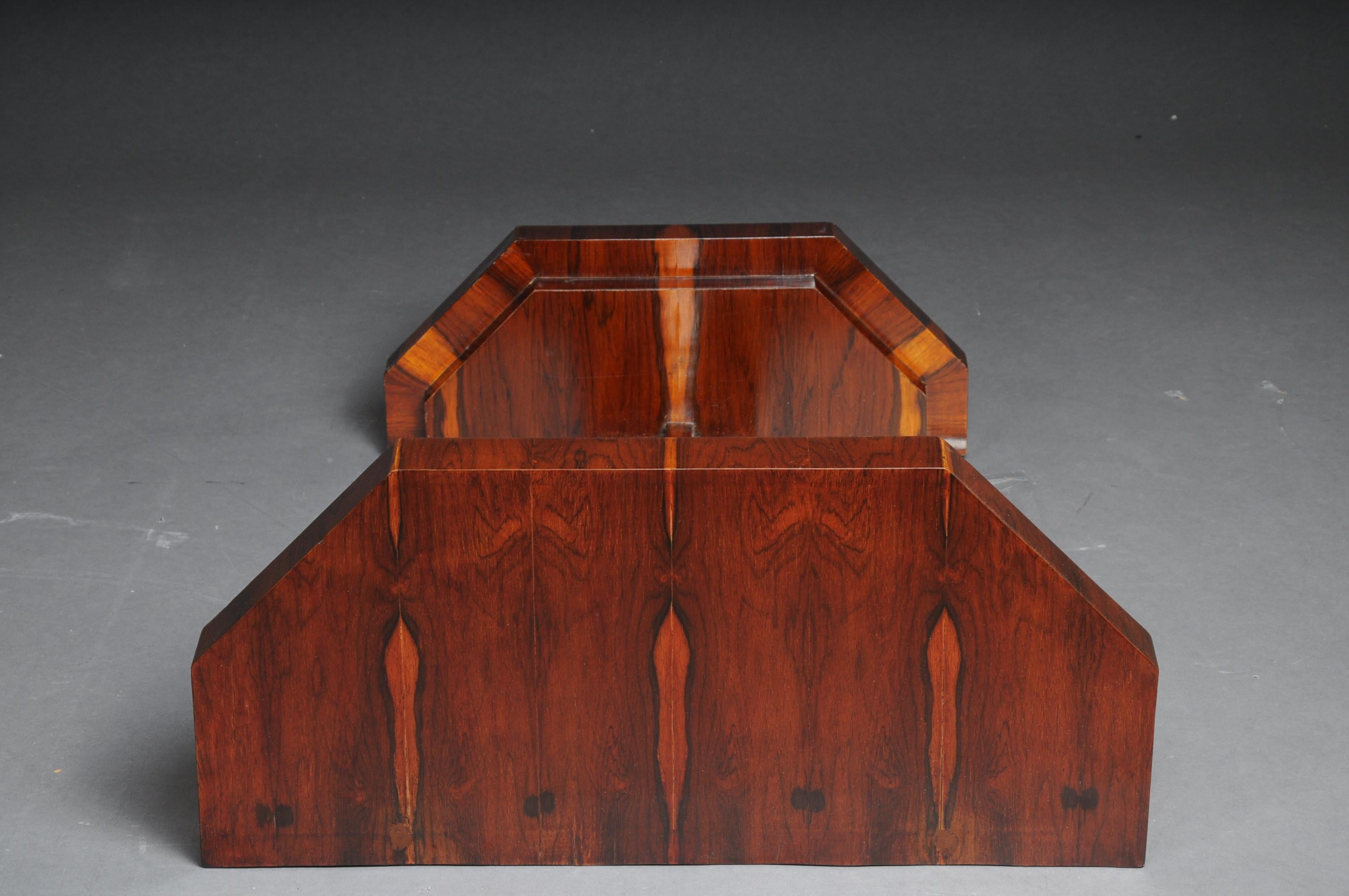 20th Century Art Deco Wall Console / Veneered Sideboard For Sale 6