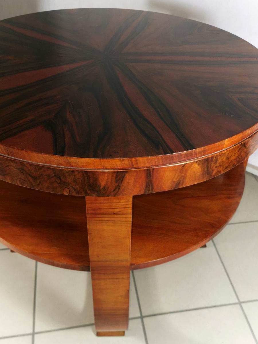 Inlay 20th Century Art Deco Walnut Round Side Table