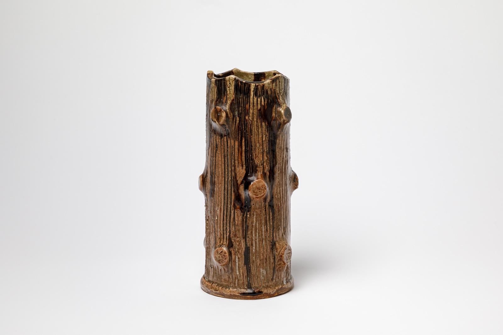 Joseph Talbot

Realizzato a La Borne nel 1940 circa

Vaso in ceramica del XX secolo, imitazione del legno

Condizioni originali perfette

Firmato

altezza 26 cm
Grande 10 cm