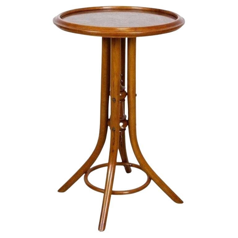 20th Century Art Nouveau Bentwood Side Table by Mundus, Austria, circa 1900 For Sale