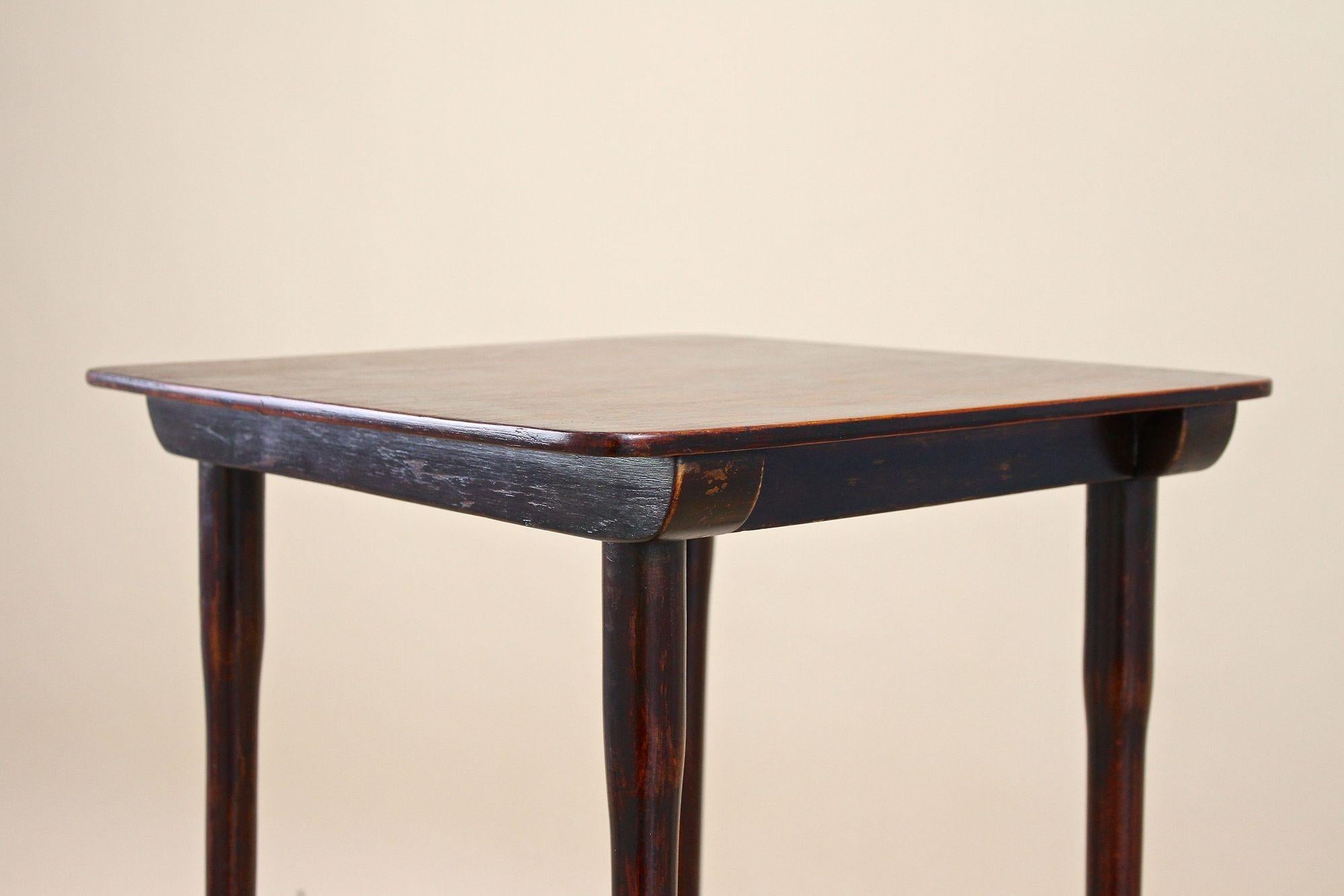 20. Jahrhundert Jugendstil Beistelltisch aus Bugholz Nr. 960 von J & J Kohn, AT ca. 1910 im Angebot 8