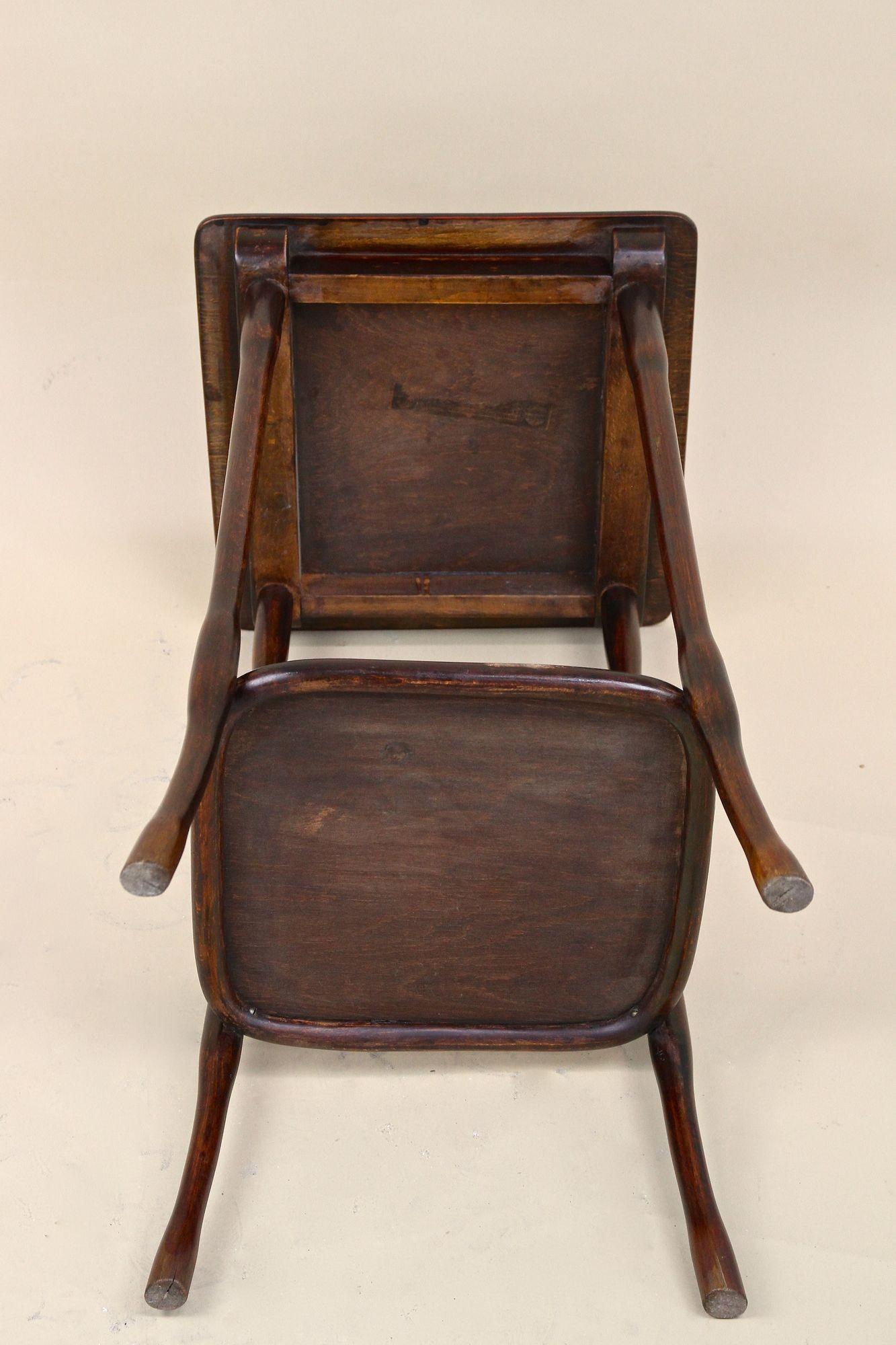 20. Jahrhundert Jugendstil Beistelltisch aus Bugholz Nr. 960 von J & J Kohn, AT ca. 1910 im Angebot 10