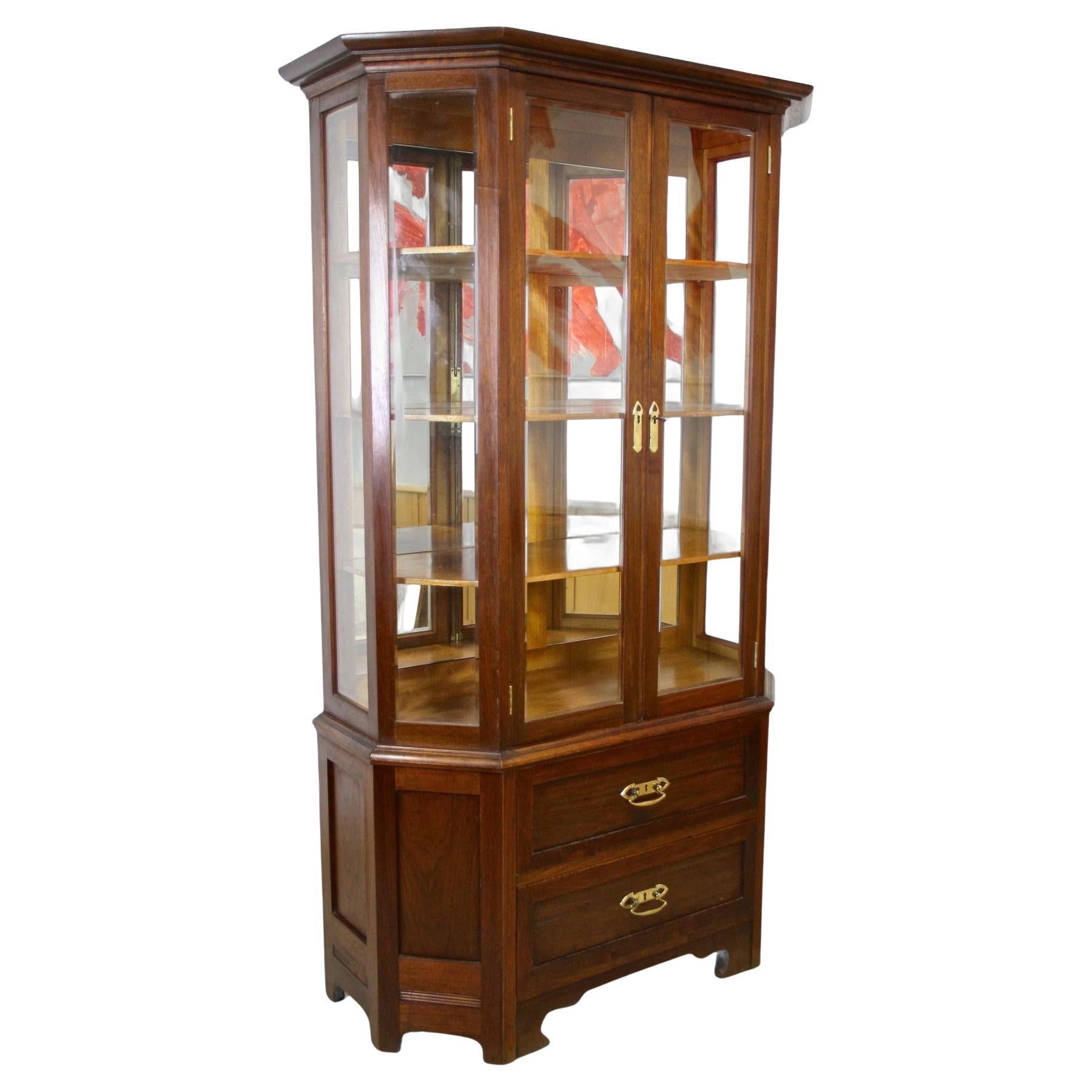 Vitrina Art Nouveau del siglo XX, caoba, AT ca. 1910