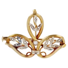 20th Century Art Nouveau Fine Pearl Diamonds 18 Karat Yellow Gold Brooch Pendant