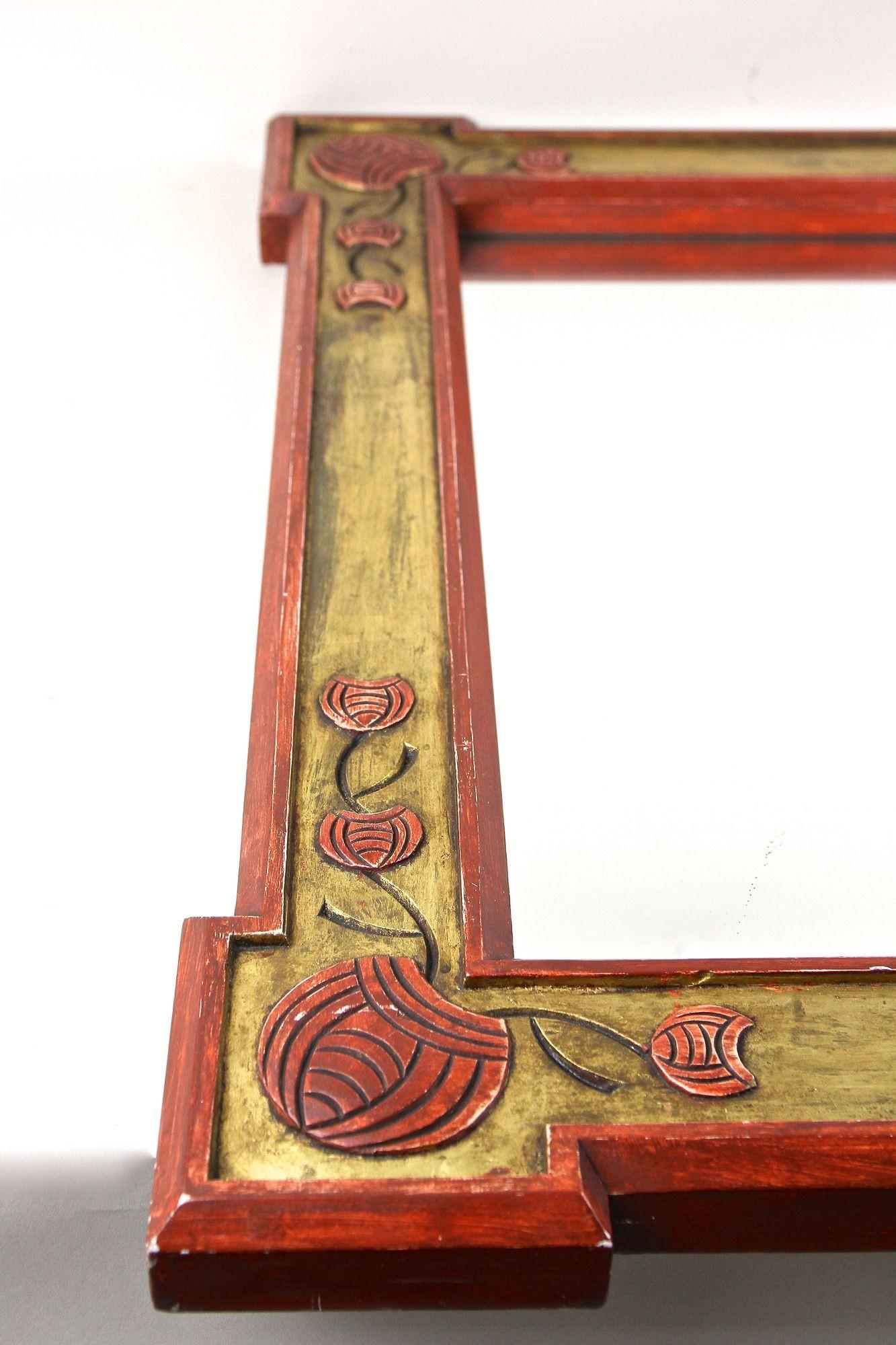 20th Century Art Nouveau Gilt/ Red Wall Mirror With Floral Carvings, AT ca. 1900 For Sale 8