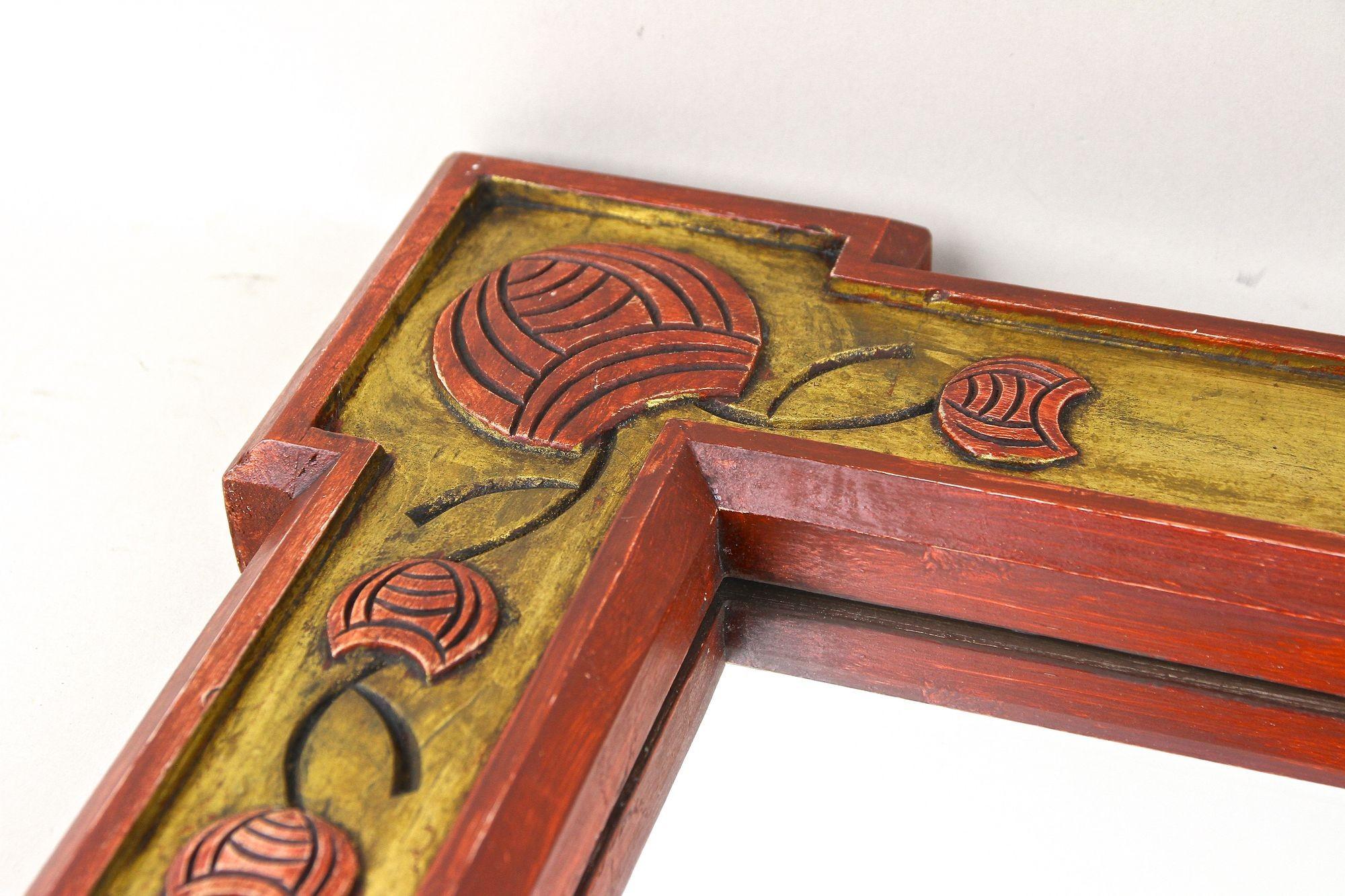 20th Century Art Nouveau Gilt/ Red Wall Mirror With Floral Carvings, AT ca. 1900 For Sale 11