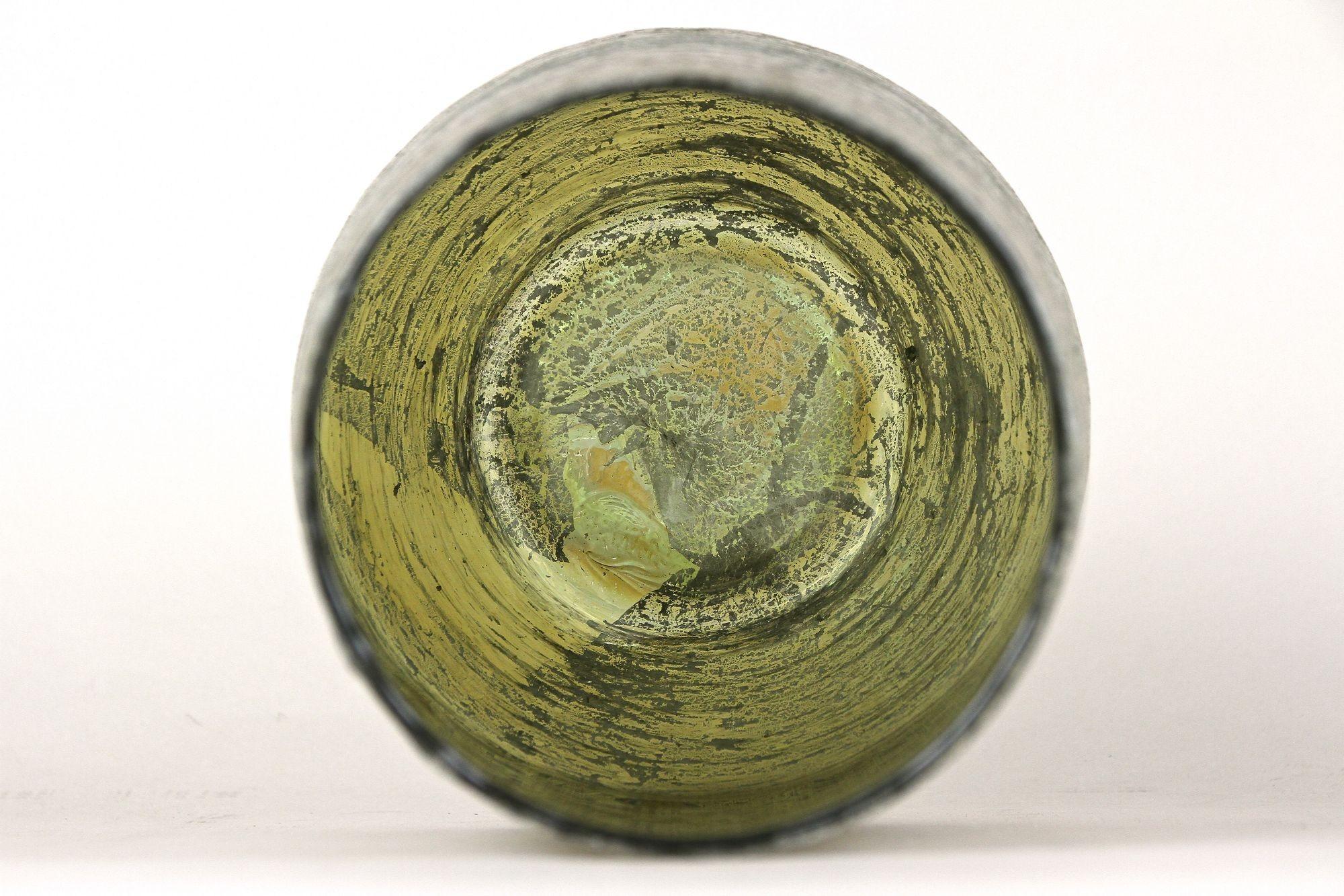 20th Century Art Nouveau Glass Vase, Iridescent - Bohemia ca. 1910 in vendita 11