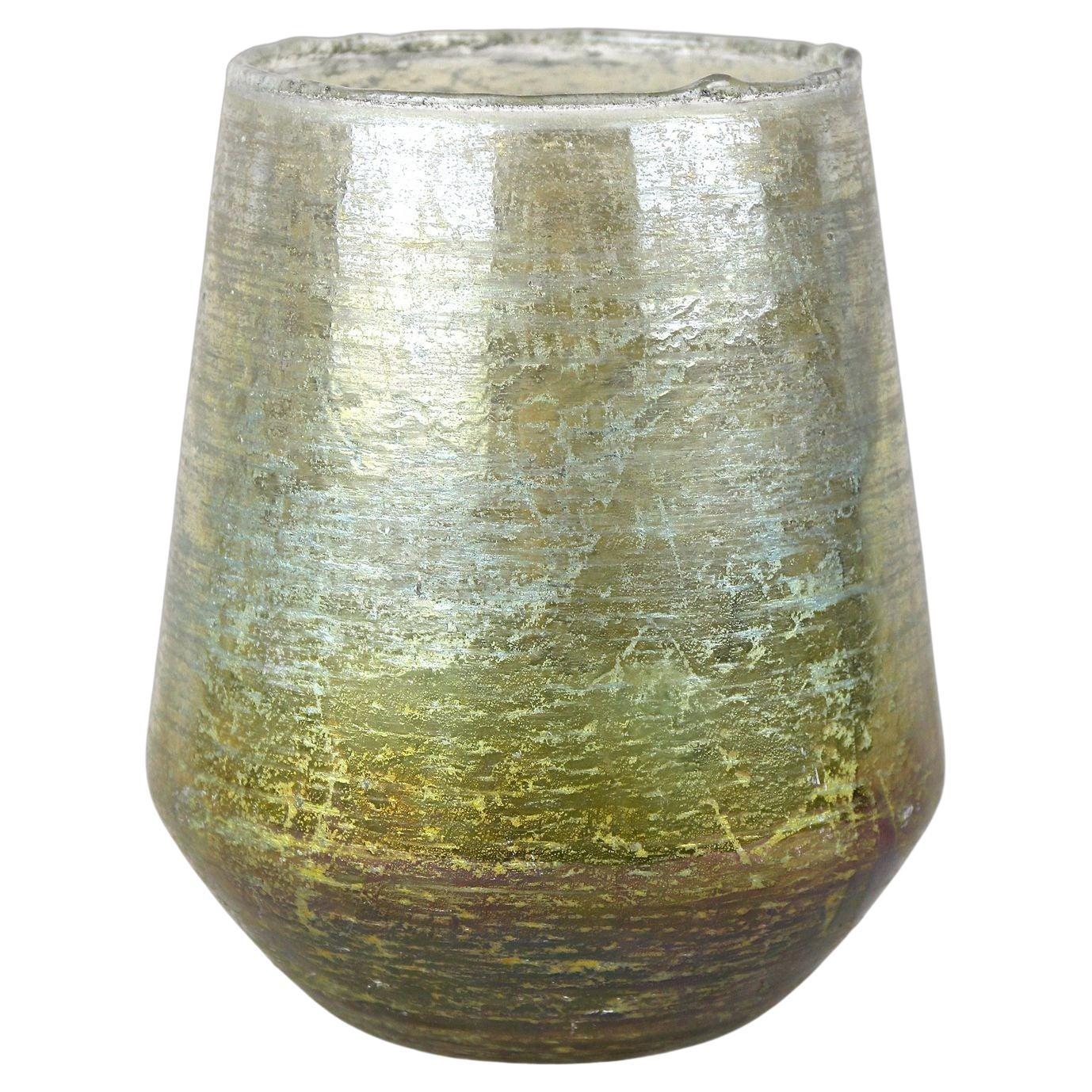 20th Century Art Nouveau Glass Vase, Iridescent - Bohemia ca. 1910 in vendita