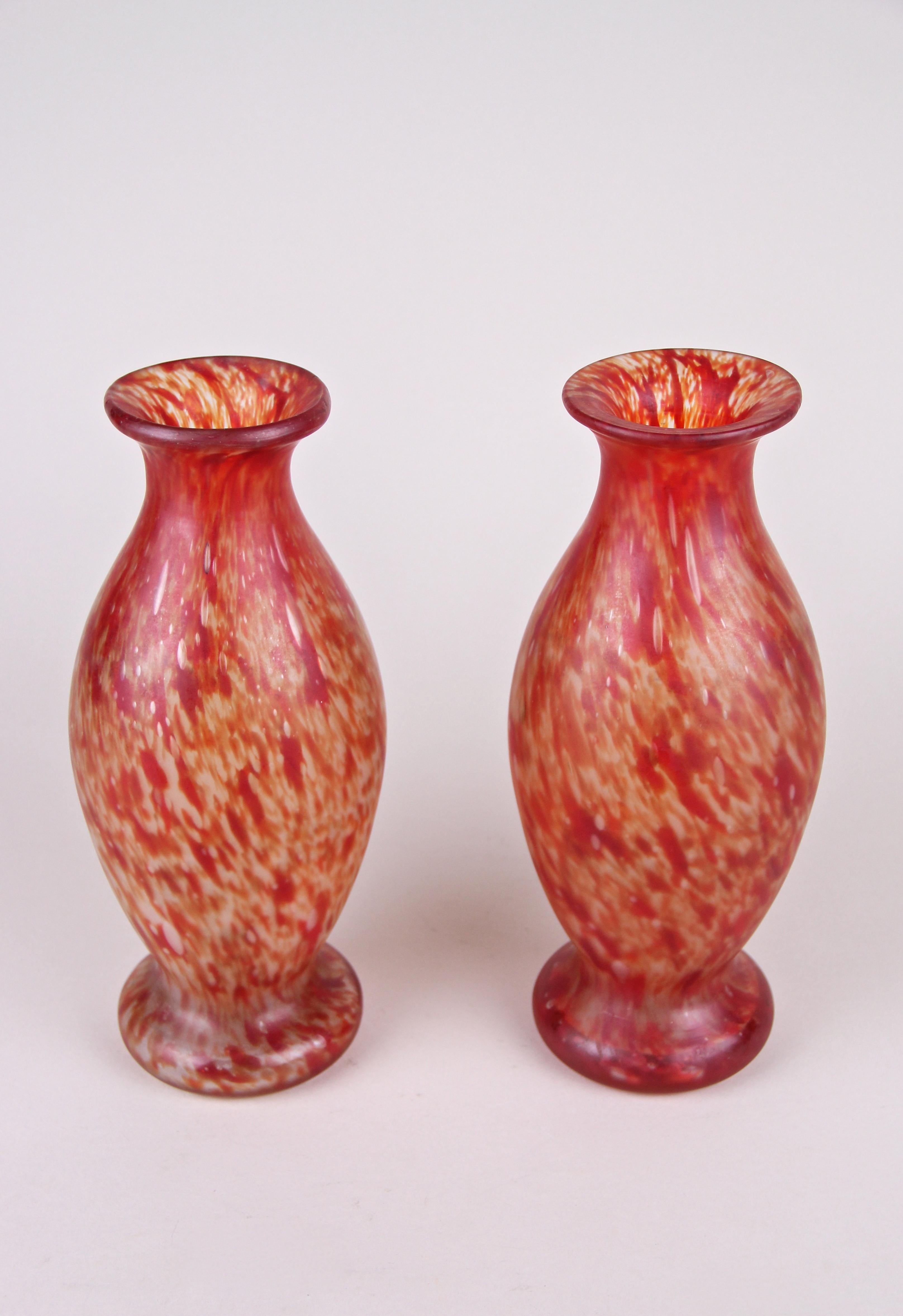 20th Century Art Nouveau Glass Vases, France, circa 1900 In Good Condition In Lichtenberg, AT