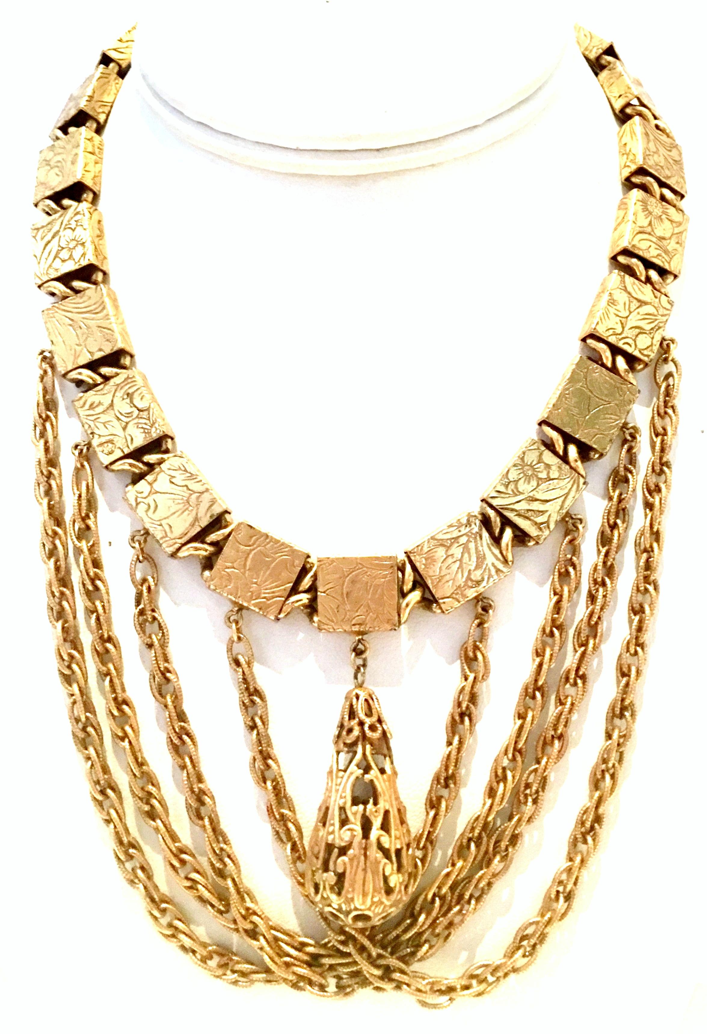 20th Century Art Nouveau Gold Book Chain Choker Style Necklace & Earrings S/3 In Good Condition For Sale In West Palm Beach, FL