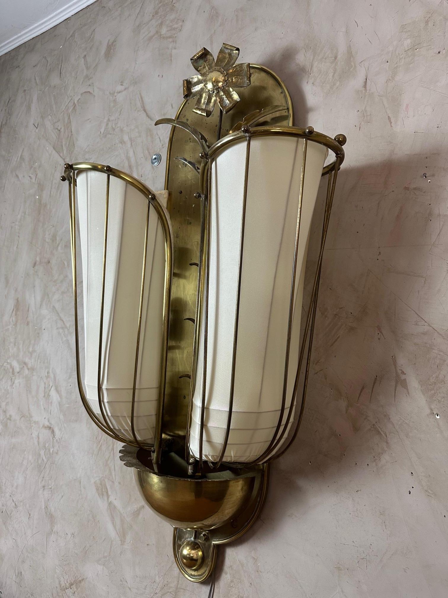 Art nouveau du XXe siècle dans le goût de JL Lobmeyr Applique en laiton, années 1925 en vente 8