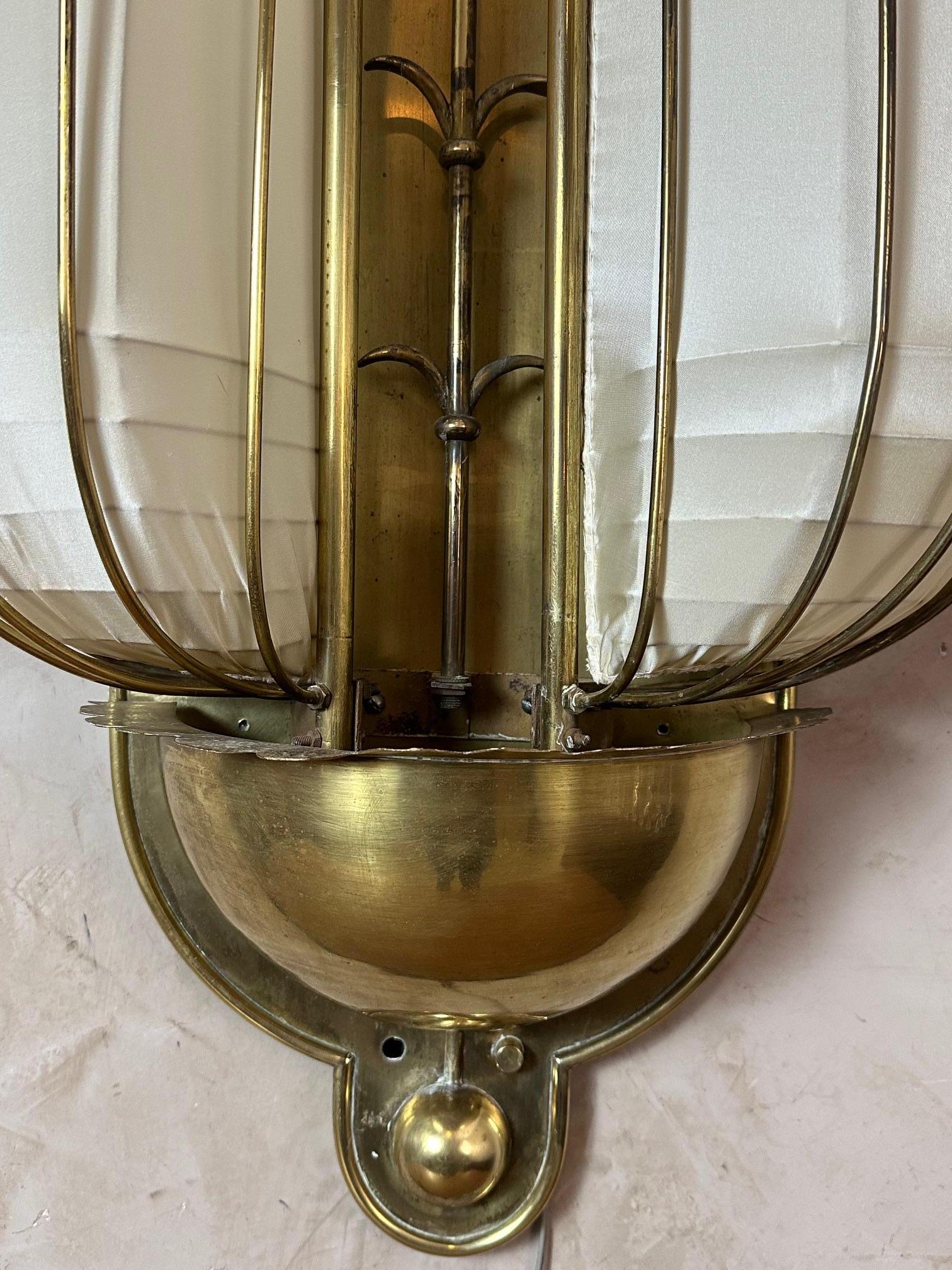 Art nouveau du XXe siècle dans le goût de JL Lobmeyr Applique en laiton, années 1925 en vente 2