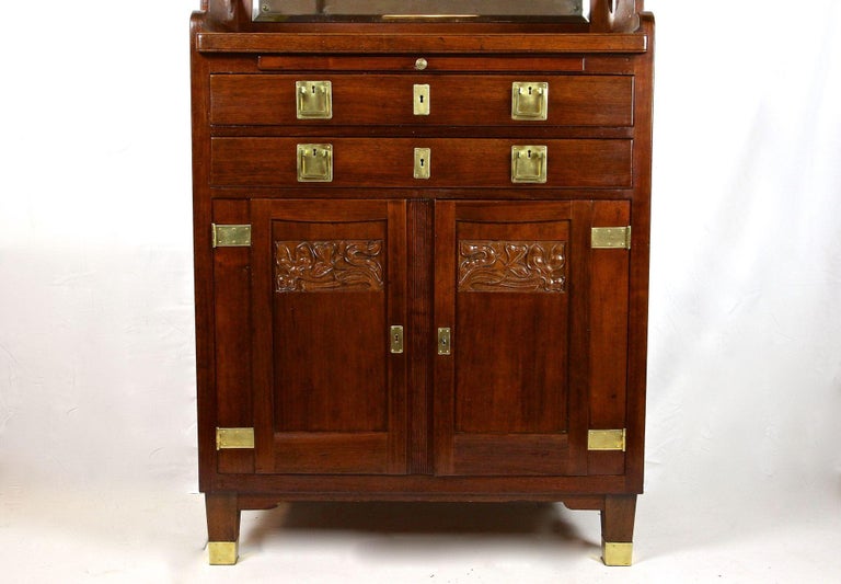 Polished 20th Century Art Nouveau Mahogany Buffet Cabinet, Austria ca. 1910