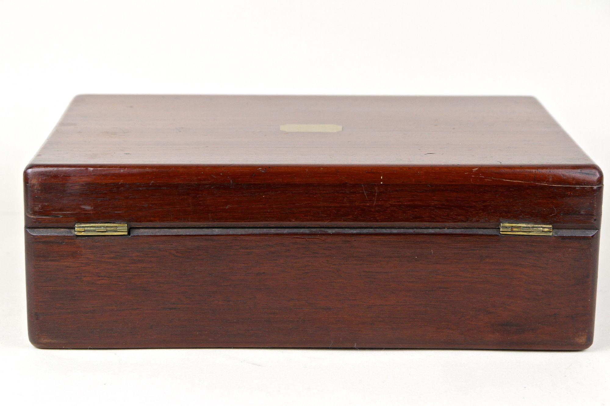 Caja/humidor de madera de caoba Art Nouveau del siglo XX, AT ca. 1915 3