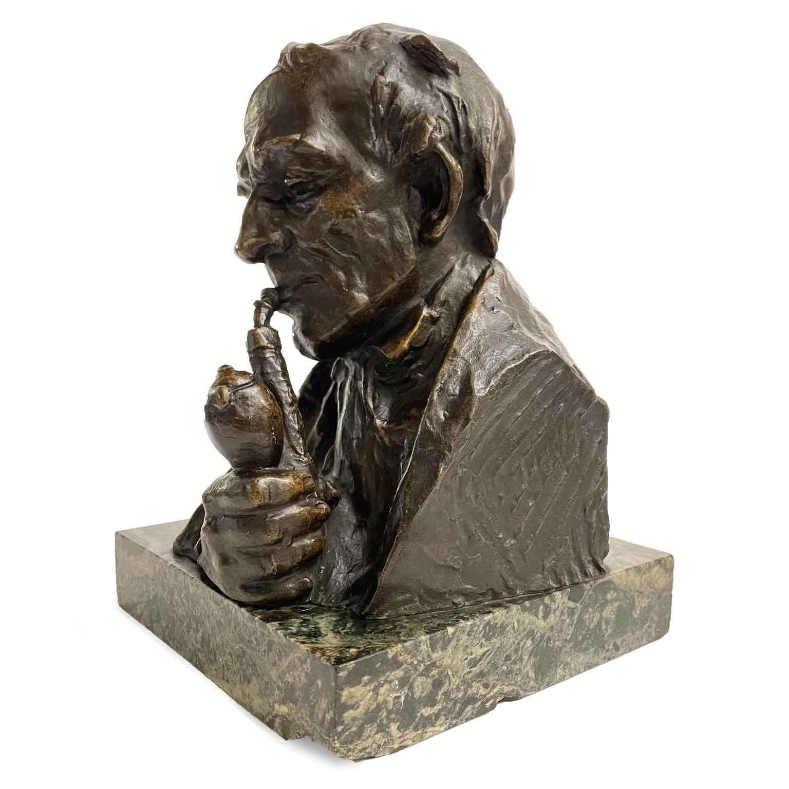 Bronze 20th Century Art Nouveau Pipe Smoking Man Sculpture by Austrian Hans Müller For Sale