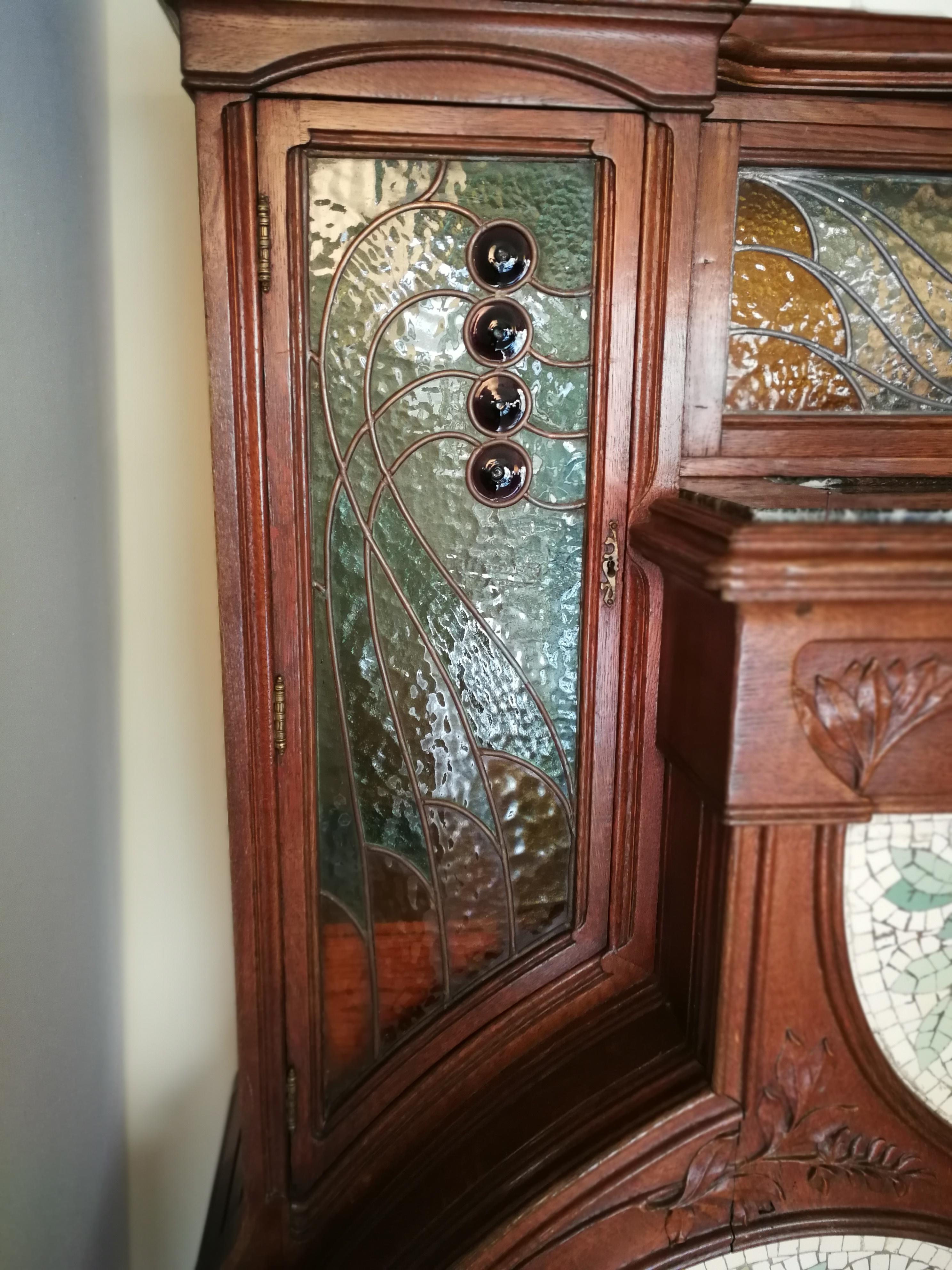 20th Century Art Nouveau Oak Signed A. Ruiz Barcelona Fireplace For Sale 7
