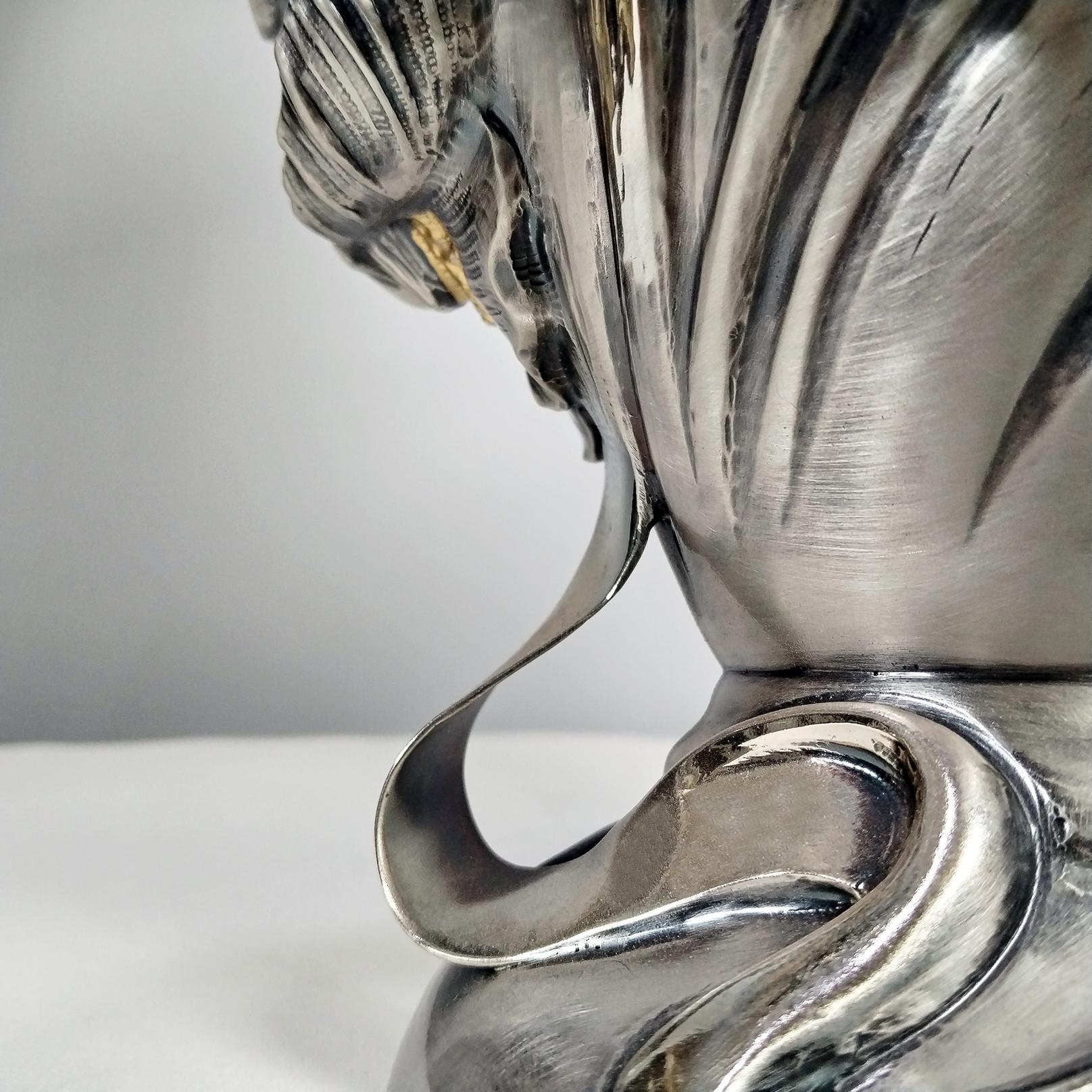 20th Century Art Nouveau Revival Italian Sterling Silver Vase For Sale 8