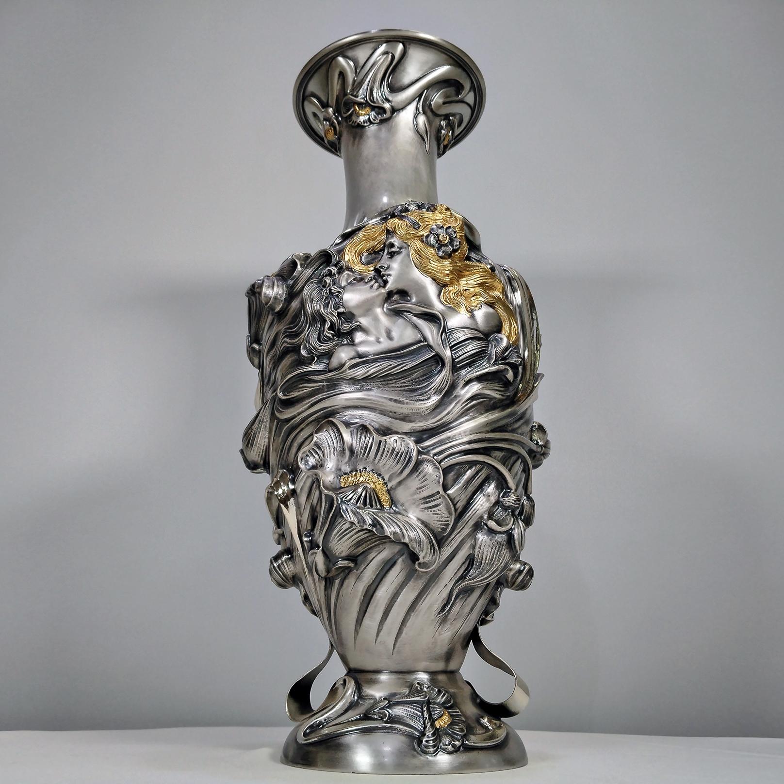 Repoussé 20th Century Art Nouveau Revival Italian Sterling Silver Vase For Sale