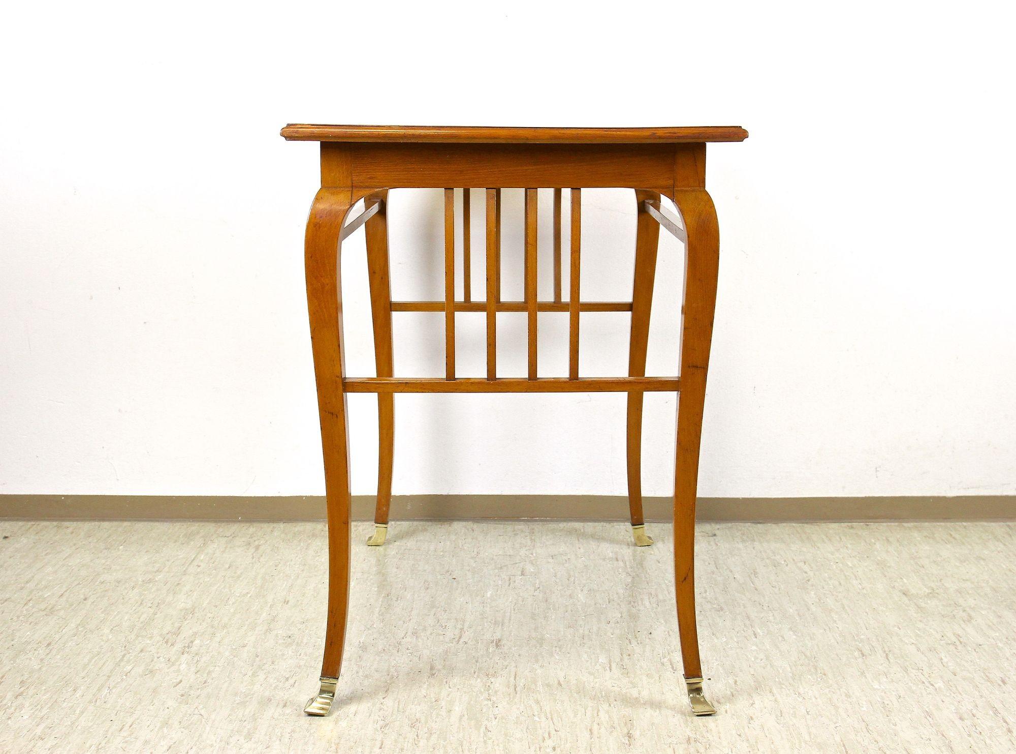 Suite de salon Art nouveau du XXe siècle avec éléments en laiton, Autriche vers 1910 en vente 12