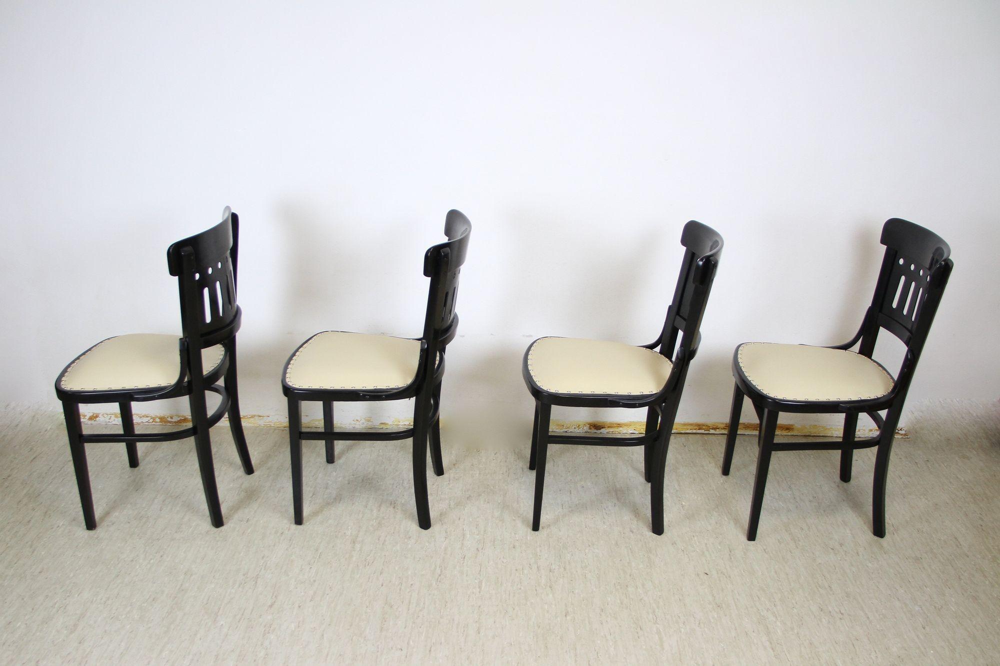 Suite da salotto Art Nouveau del XX secolo con tavolo rotondo di Thonet, AT 1910 ca. in vendita 12