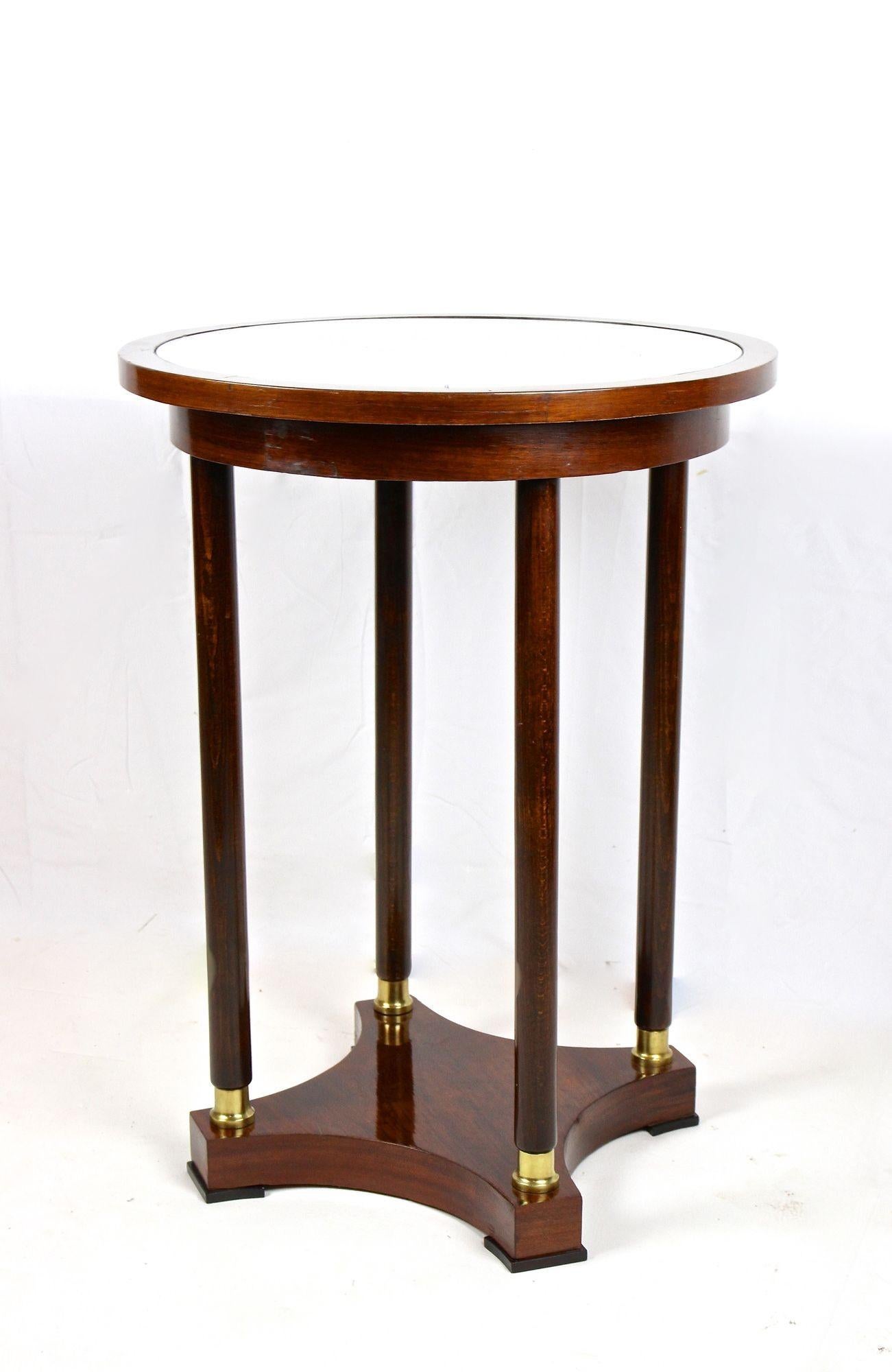 20th Century Art Nouveau Side Table/ Coffee Table, Austria ca. 1905 For Sale 5