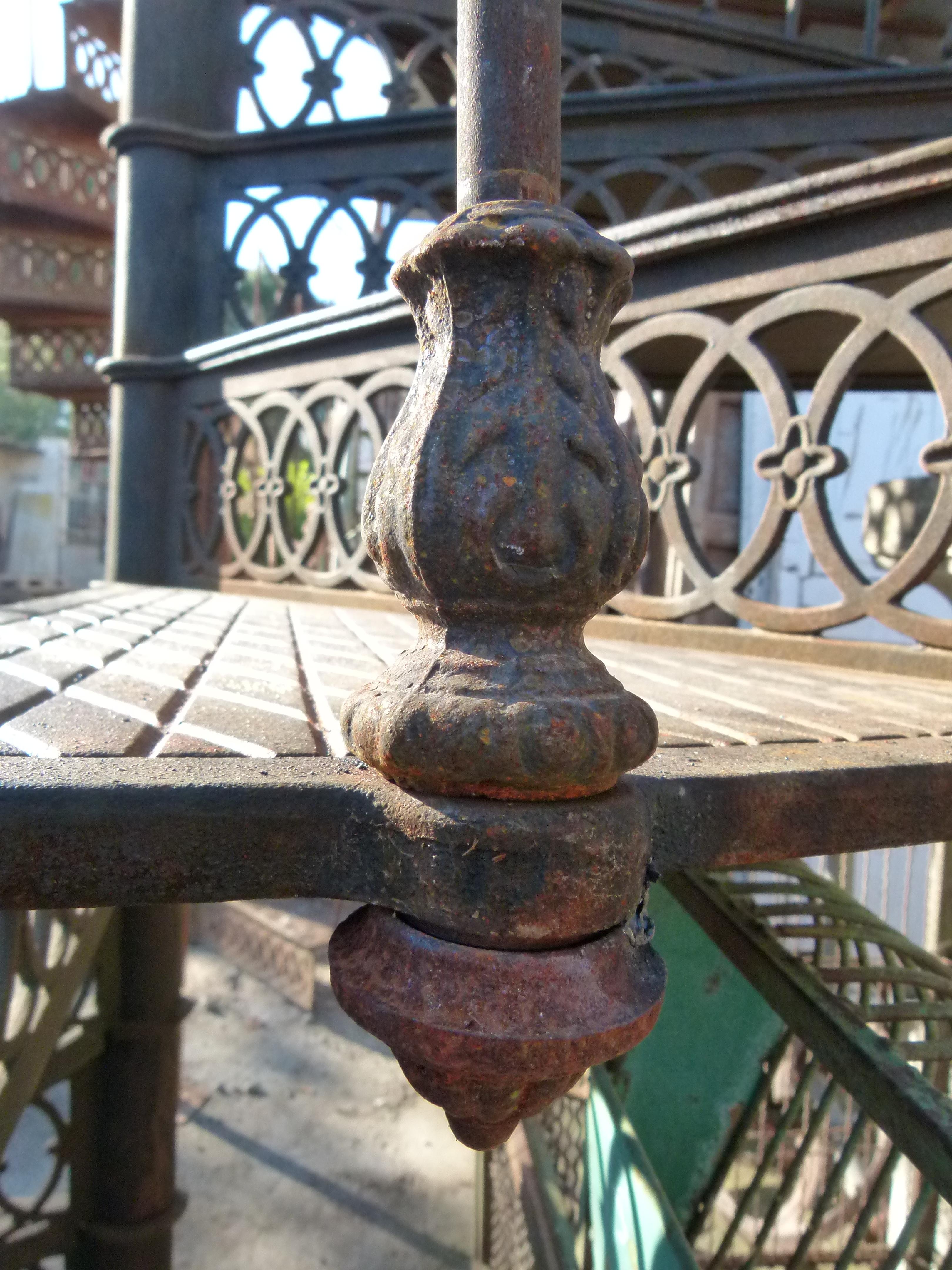 20th Century Art Nouveau Style Cast Iron Spiral Staircase from Spain 5