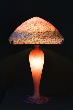 Lampada da tavolo art nouveau del XX secolo di Art de France in vetro arancione e viola