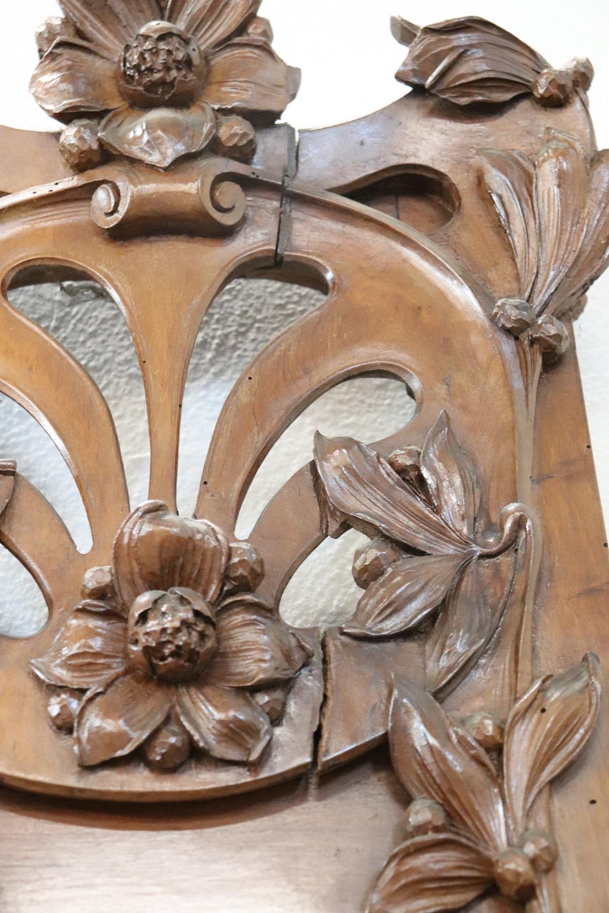 20th Century Art Nouveau Walnut Carved Floor Mirror with Planter 3