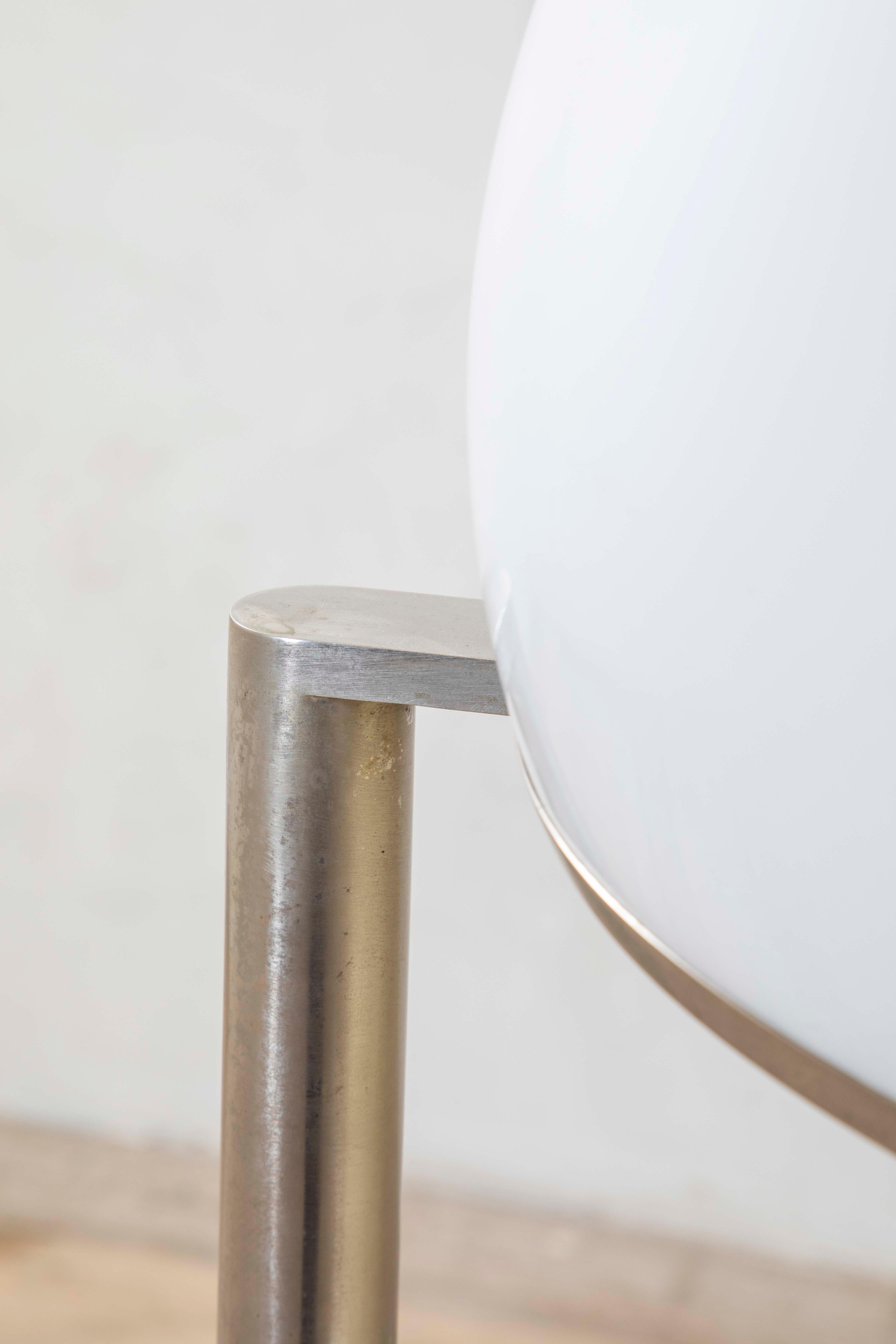 20e siècle, Arteluce Lampadaire mod. 2051 en vente 5