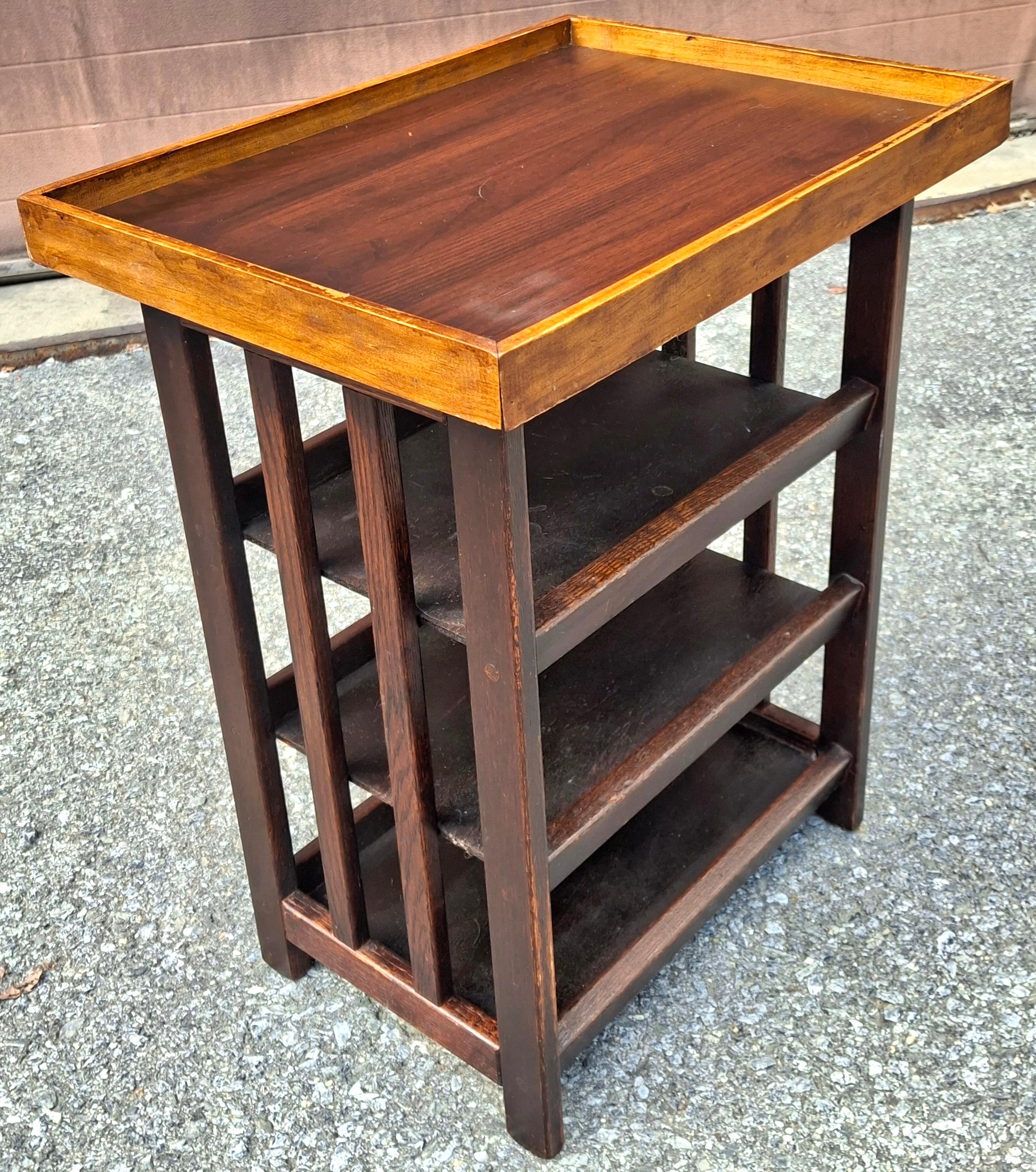 Wood 20th Century Arts and Crafts Oak Four Tier Etagere Side Table For Sale