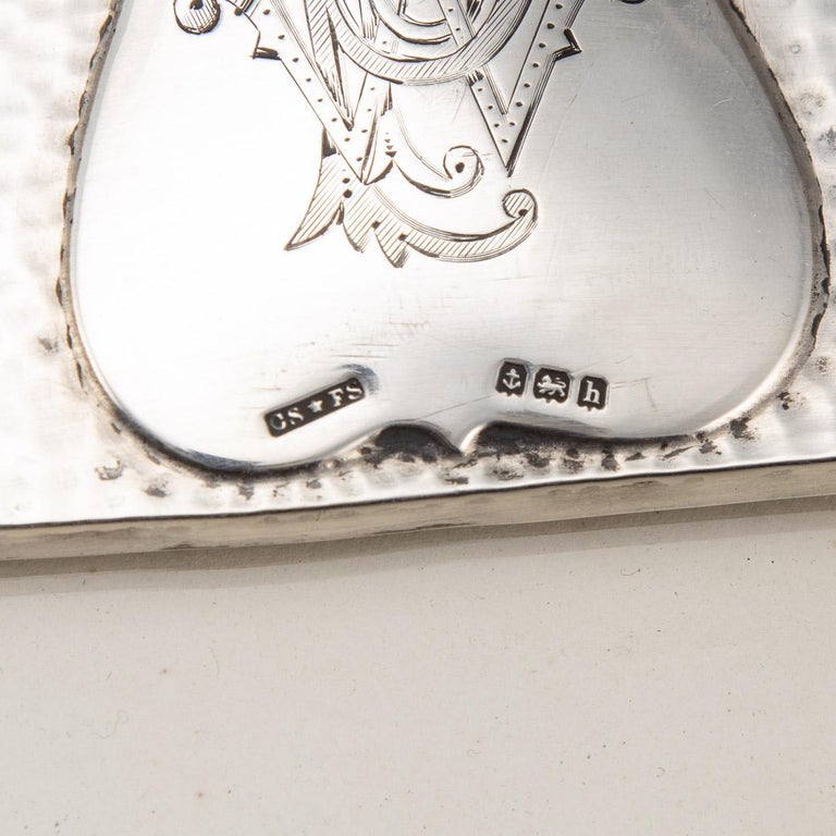 20th Century Arts and Crafts Large Solid Silver Photo Frame, c.1907 For
