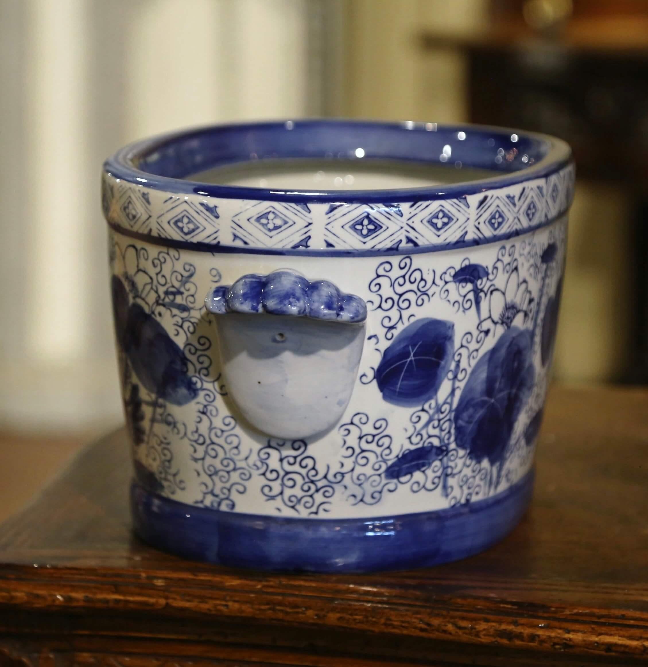 20th Century Asian Blue and White Painted Porcelain Foot Bath or Jardiniere In Excellent Condition For Sale In Dallas, TX