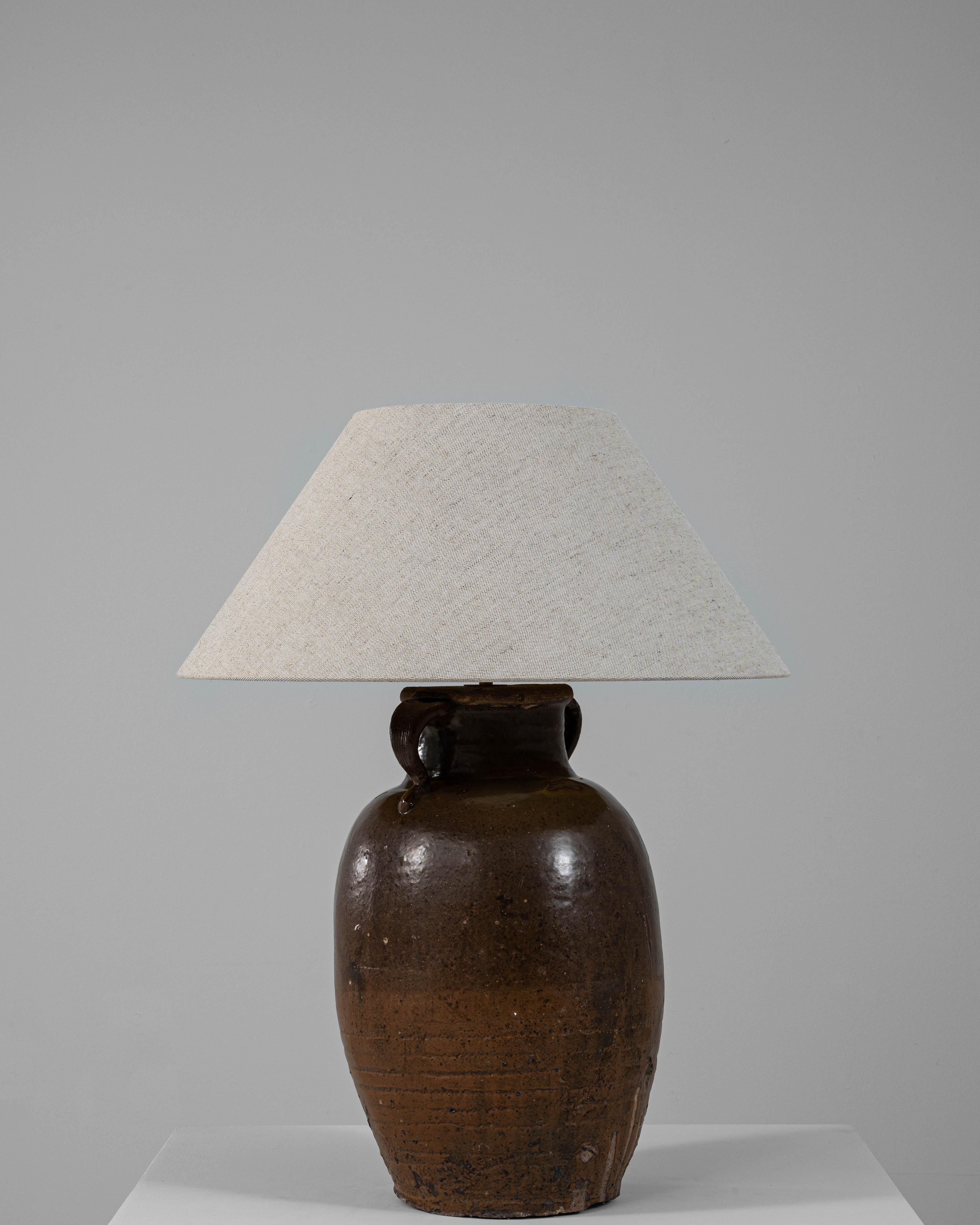 20th Century Asian Glazed Jug Ceramic Table Lamp en vente 1