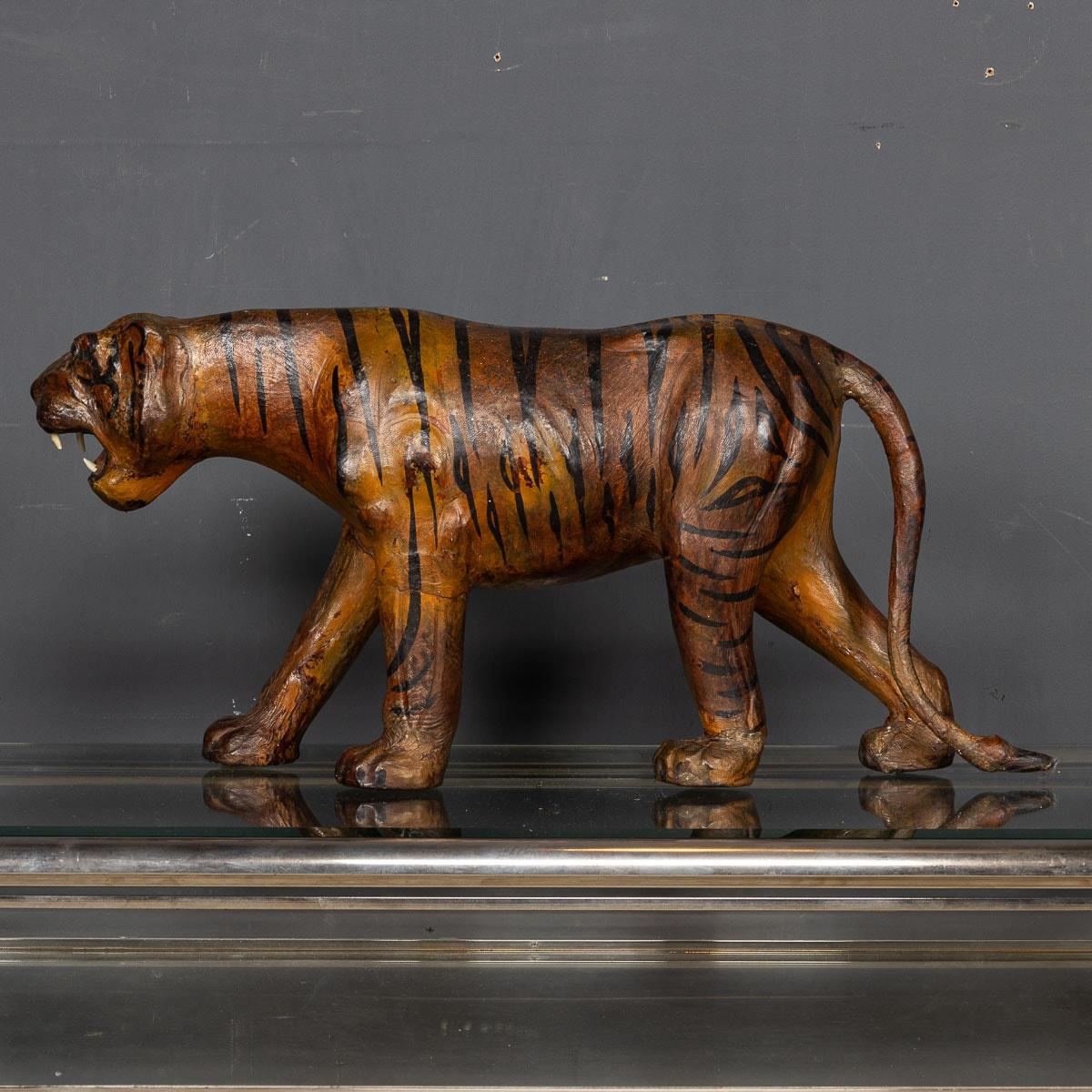 20th Century Asian Painted Leather Pair Of Tigers, c.1920 For Sale 17