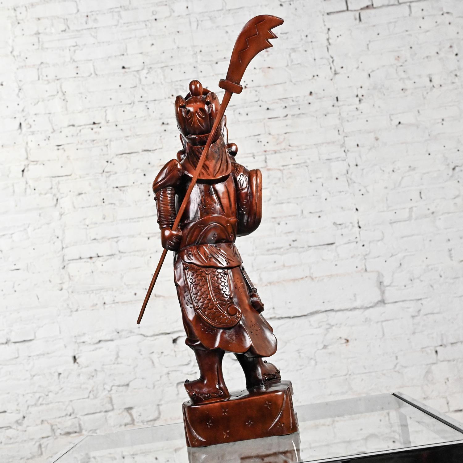 20th Century Asian Sculpture Guan Yu Chinese Warrior Hand Carved Rosewood For Sale 8
