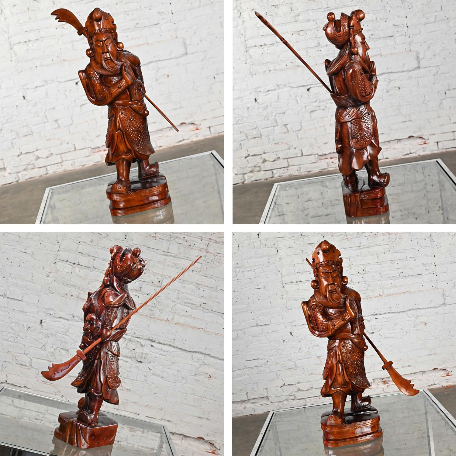 20th Century Asian Sculpture Guan Yu Chinese Warrior Hand Carved Rosewood For Sale 10