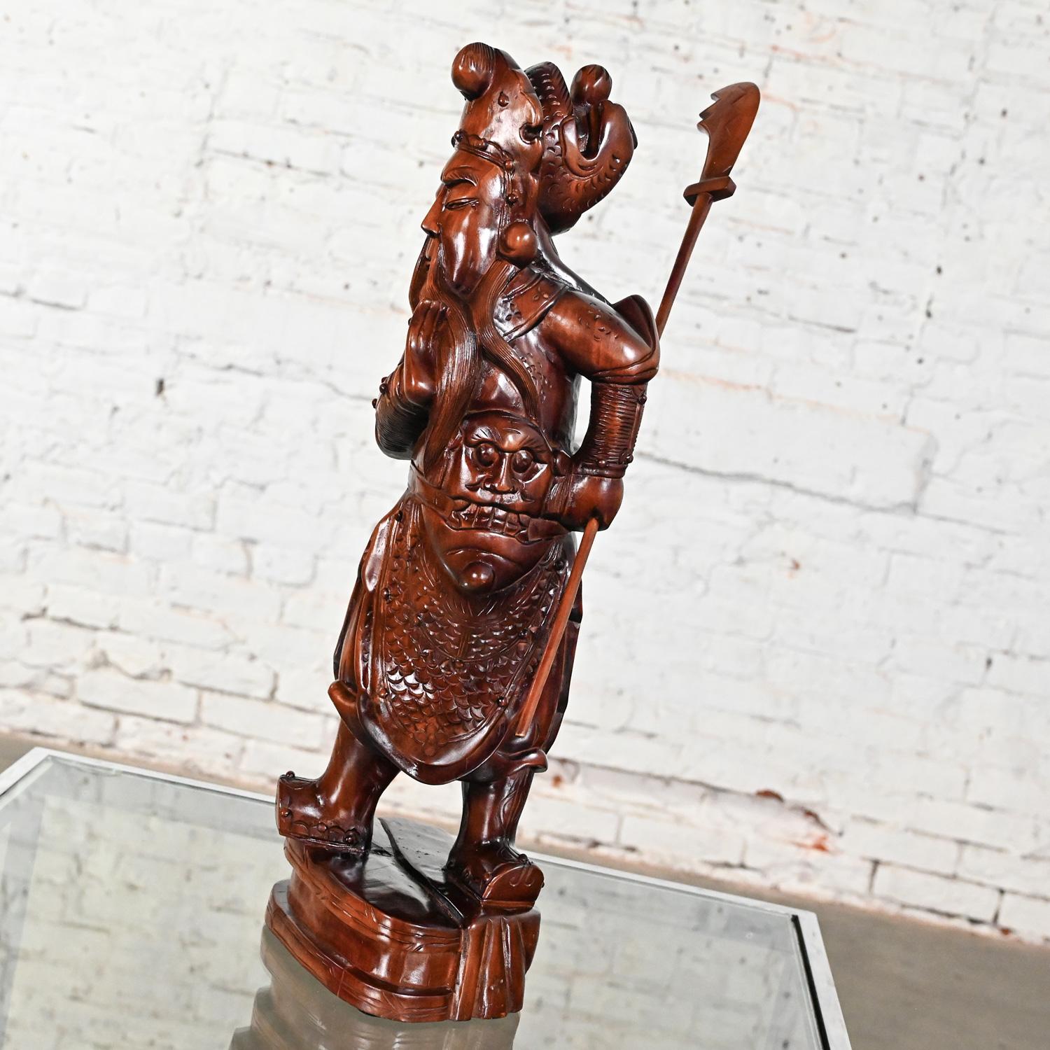 20th Century Asian Sculpture Guan Yu Chinese Warrior Hand Carved Rosewood For Sale 1