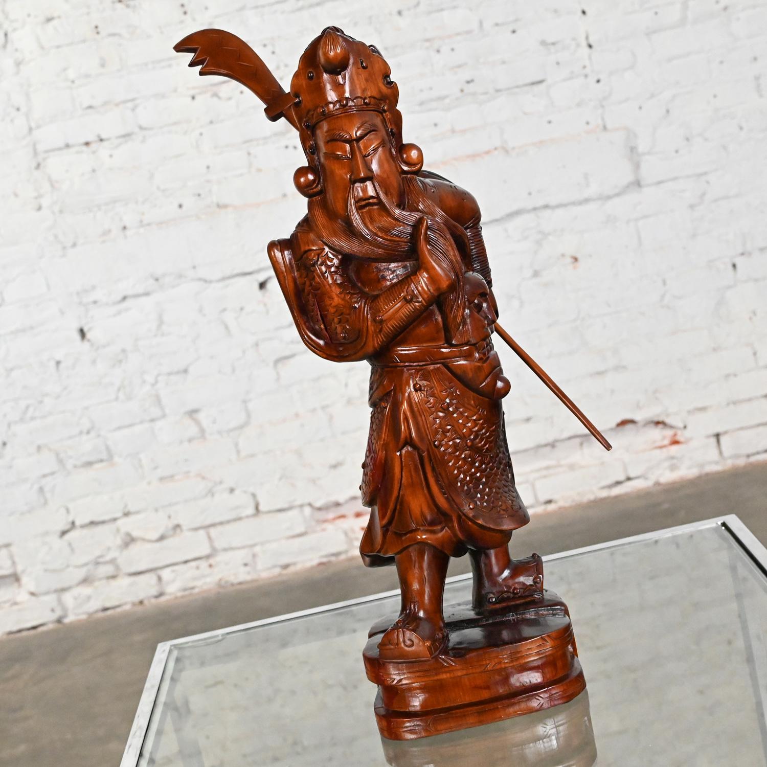 20th Century Asian Sculpture Guan Yu Chinese Warrior Hand Carved Rosewood For Sale 3