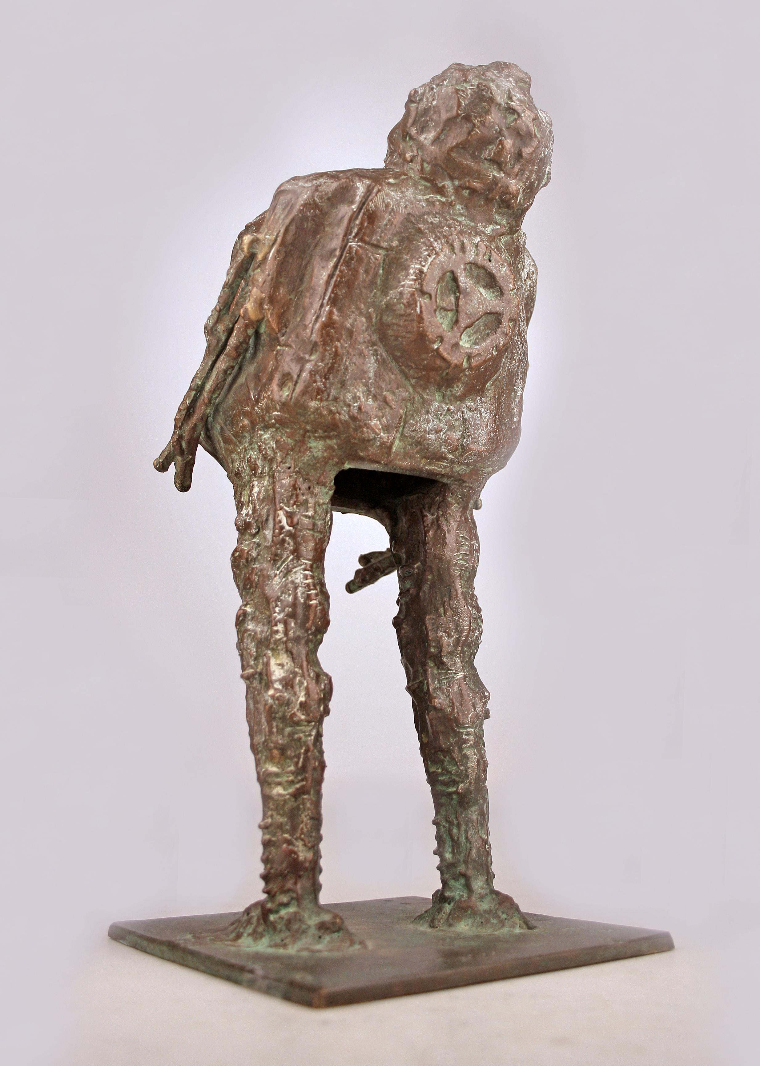 Astronaut-Bronze-Skulptur des italienischen und brasilianischen Künstlers D. Calabrone aus dem 20. Jahrhundert im Angebot 1