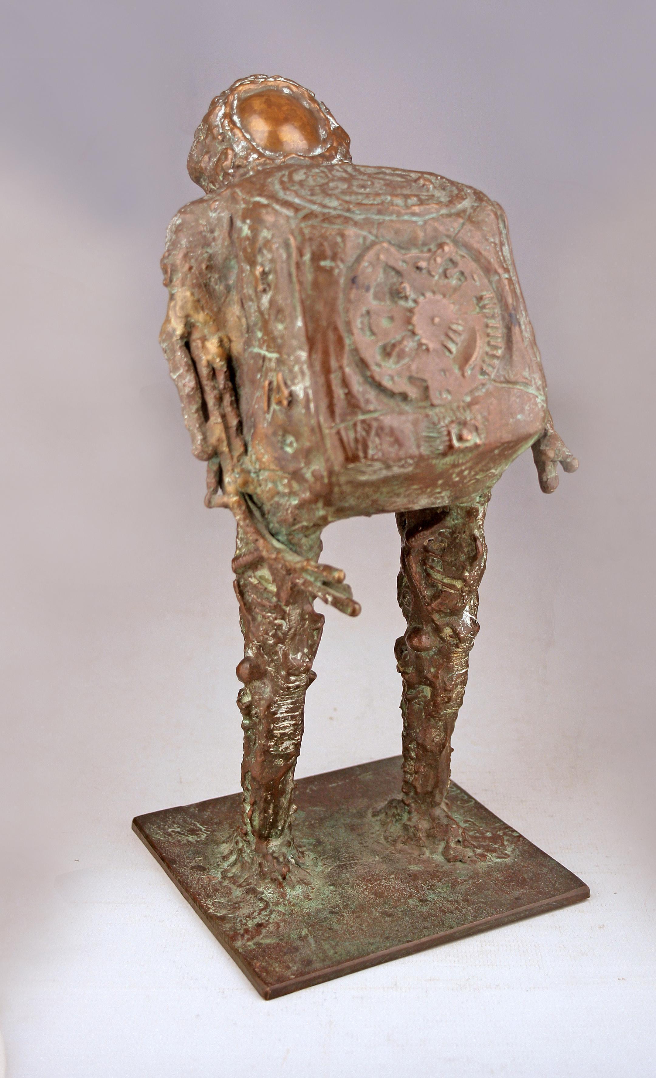 Mid-20th century astronaut bronze sculpture by italian-brazilian artist Doménico Calabrone

By: Doménico Calabrone
Material: bronze, copper, metal
Technique: cast, hammered, hand-crafted, polished, molded, metalwork
Dimensions: 5 in x 5 in x 12.5