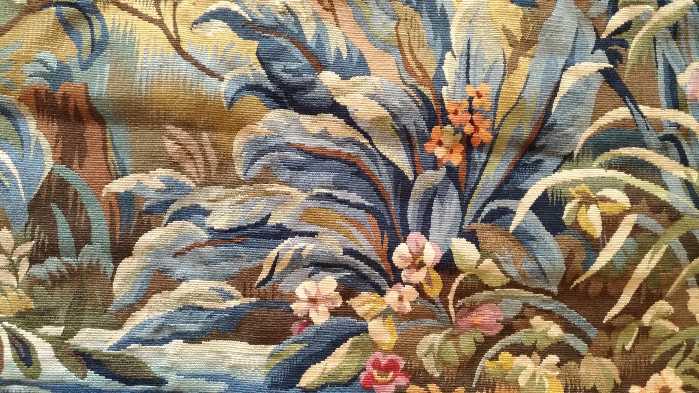 Laine tapisserie d'aubusson du 20e siècle oiseau et château - n° 1144 en vente