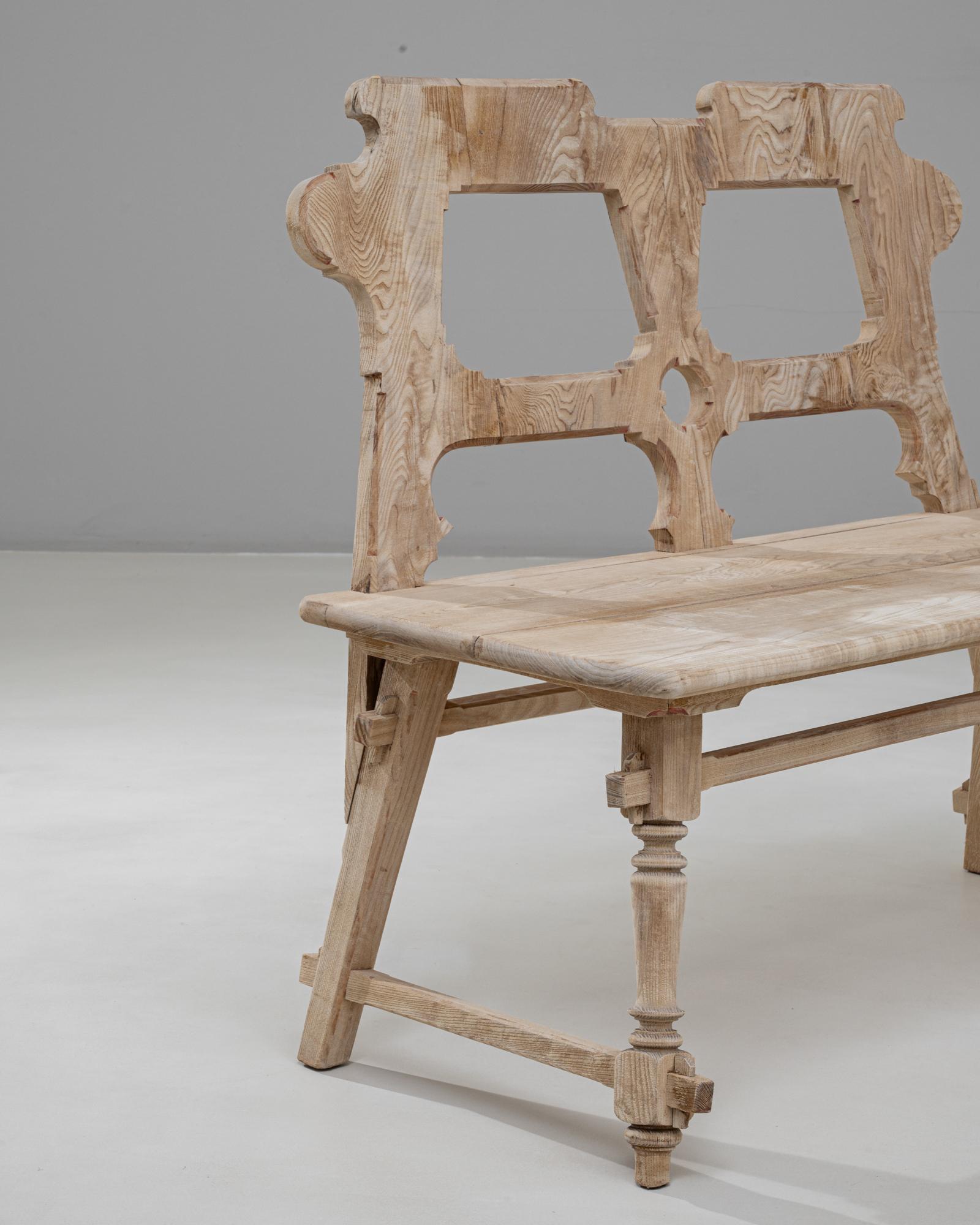 20th Century Austrian Alpine Wooden Bench With Backrest en venta 3