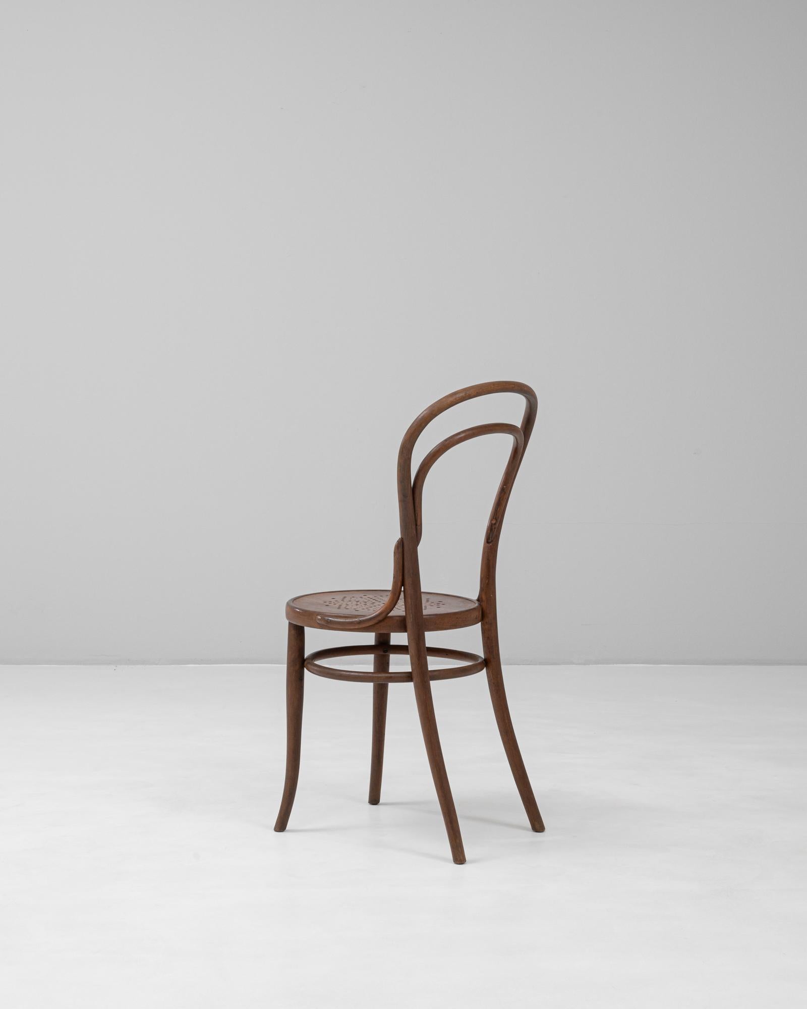 20ième siècle Chaise de bistrot en bois bentwood autrichien du 20e siècle en vente