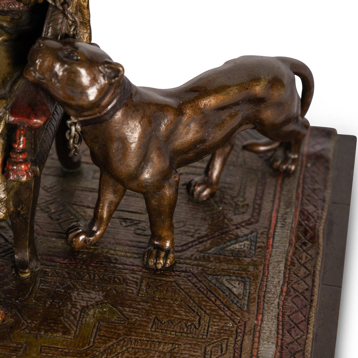 20th Century Austrian Cold Painted Bronze 'Cleopatra with Pumas' Bergman, C.1910 For Sale 10